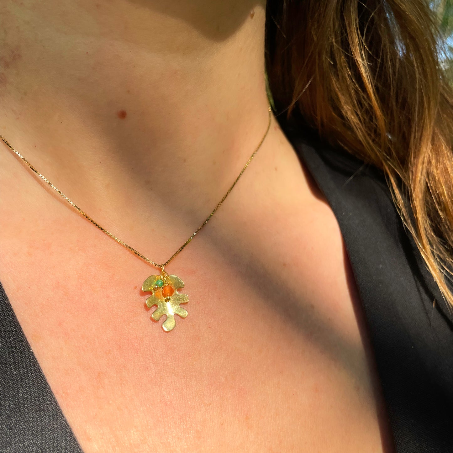 Necklace fig leaf