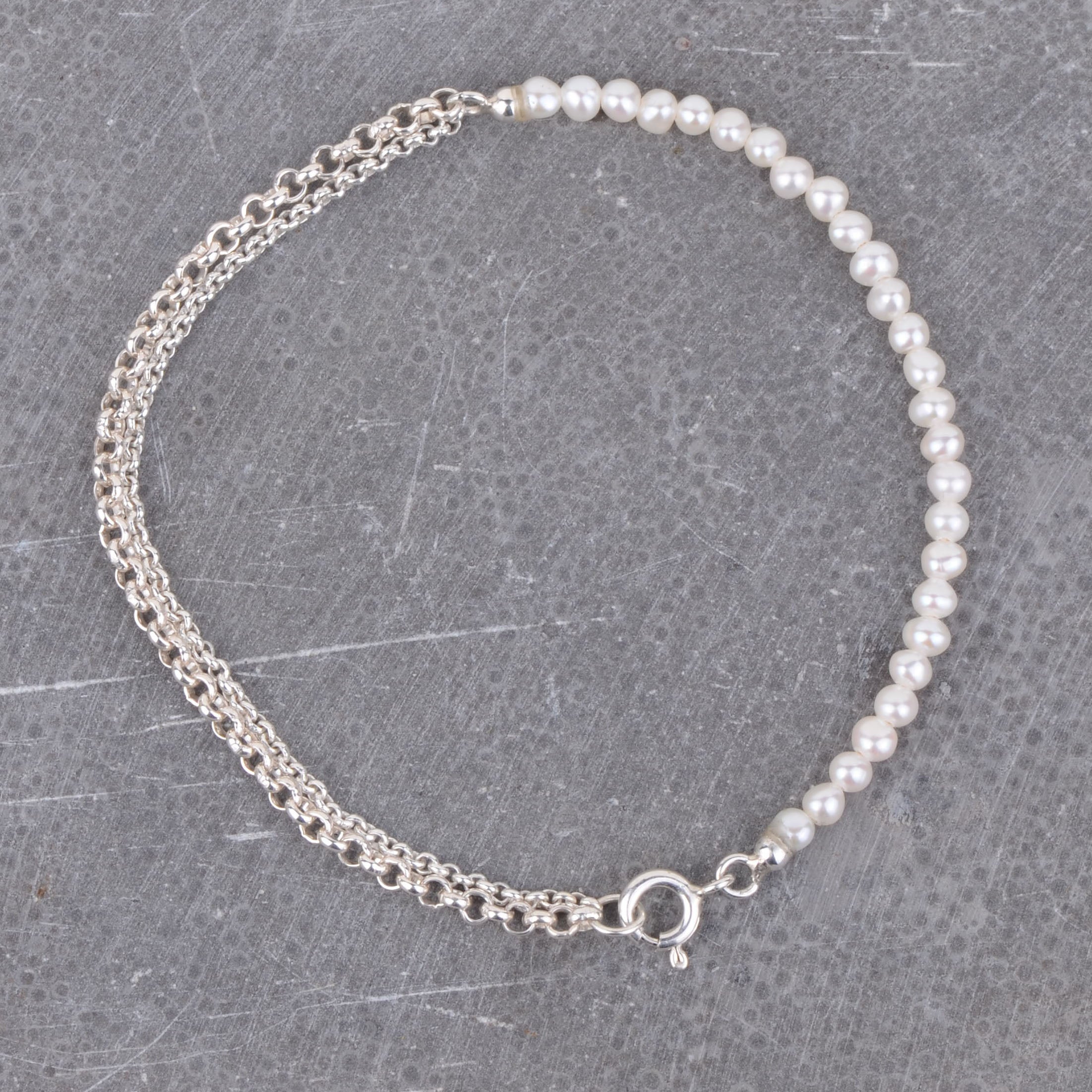 Armband meisje met parel