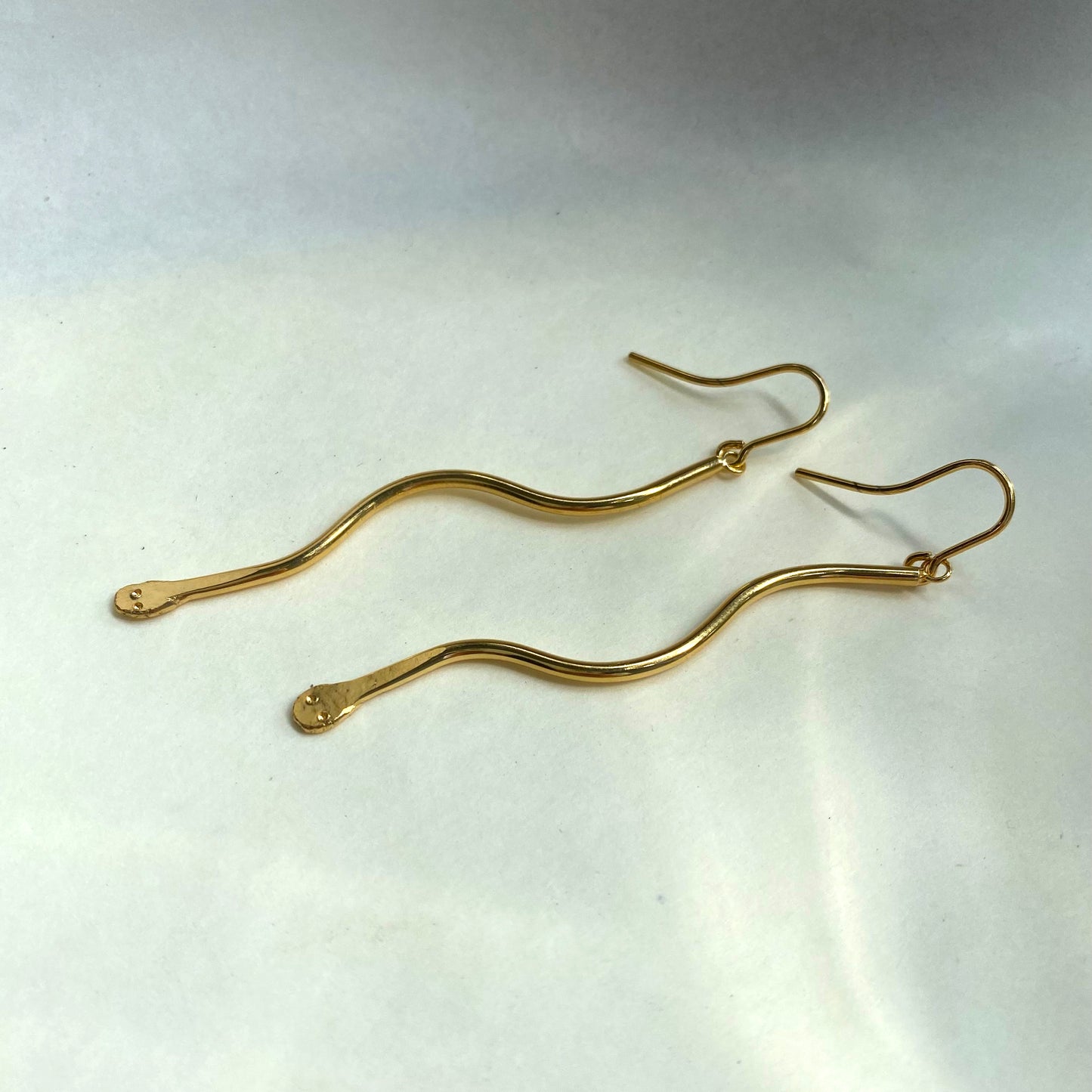 Oorbellen the serpent
