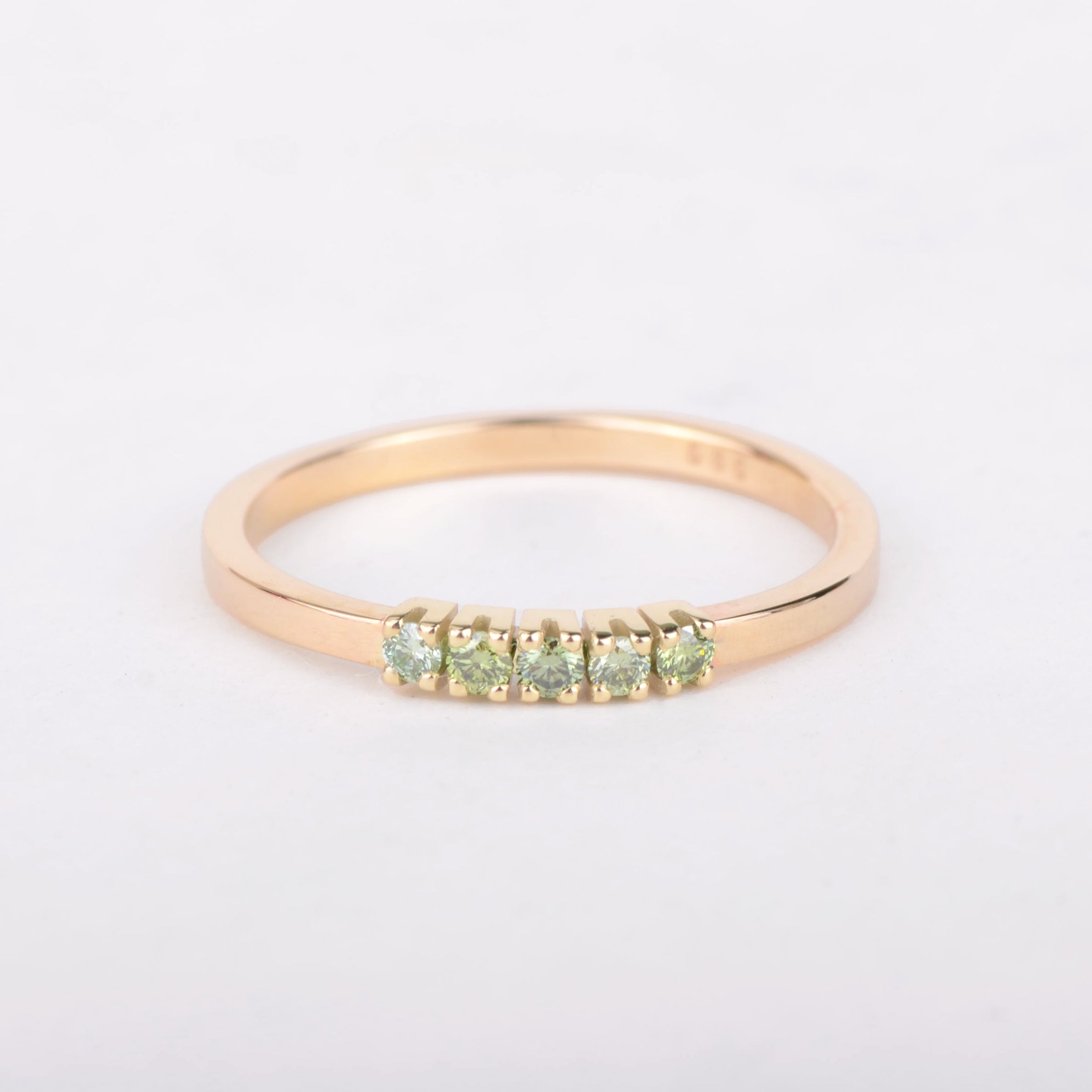 Ring 14k apple green