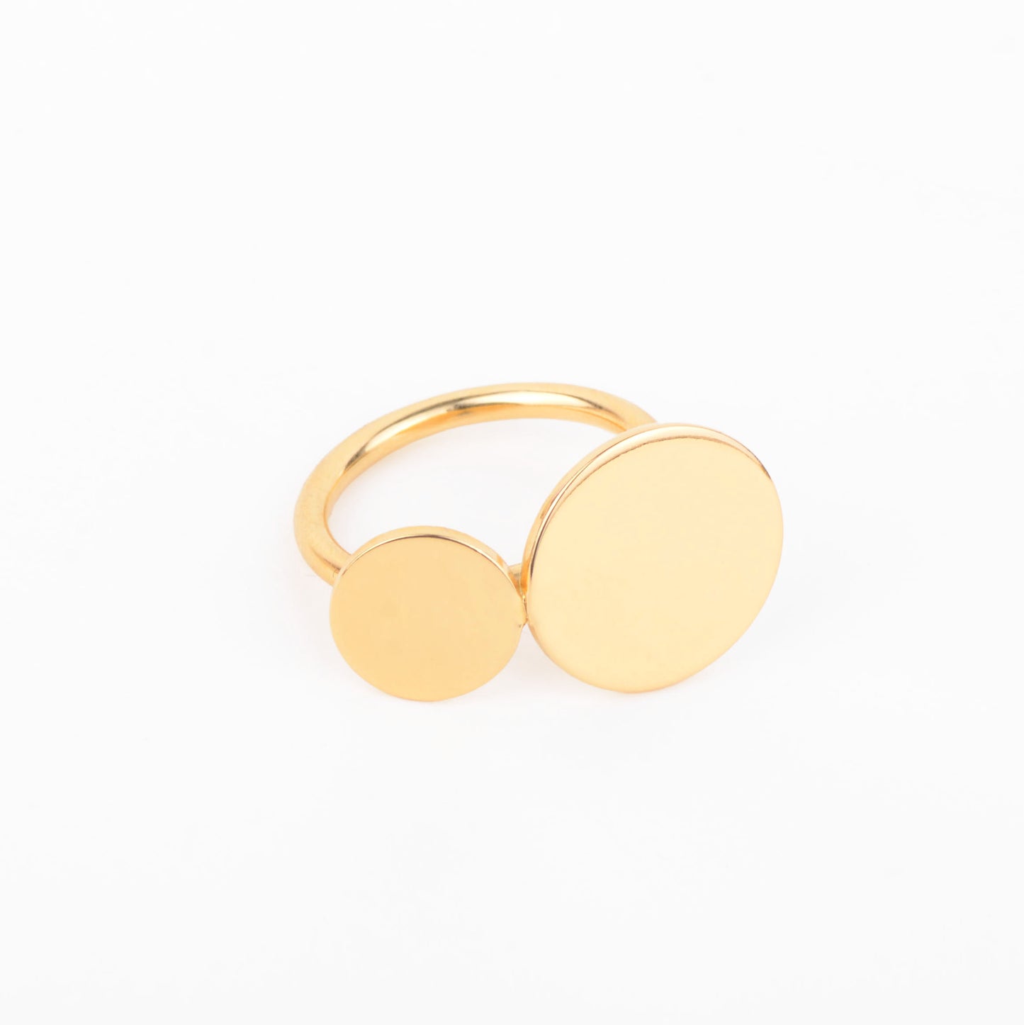Ring horizon