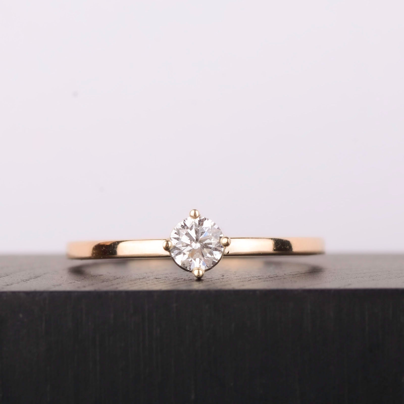 Ring 14k eternity diamond