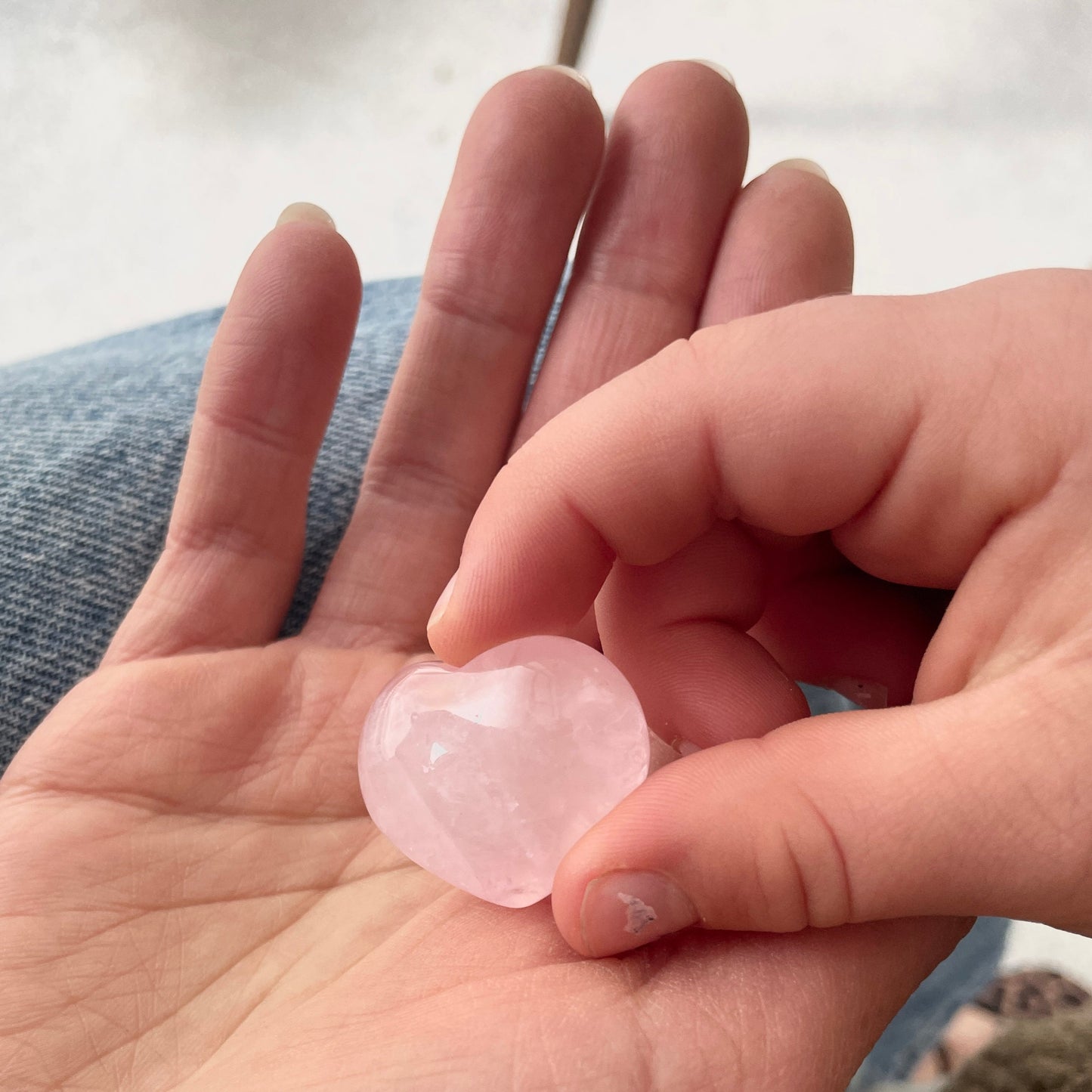 Hart van rozenkwarts, liefdevolle energie voor mama