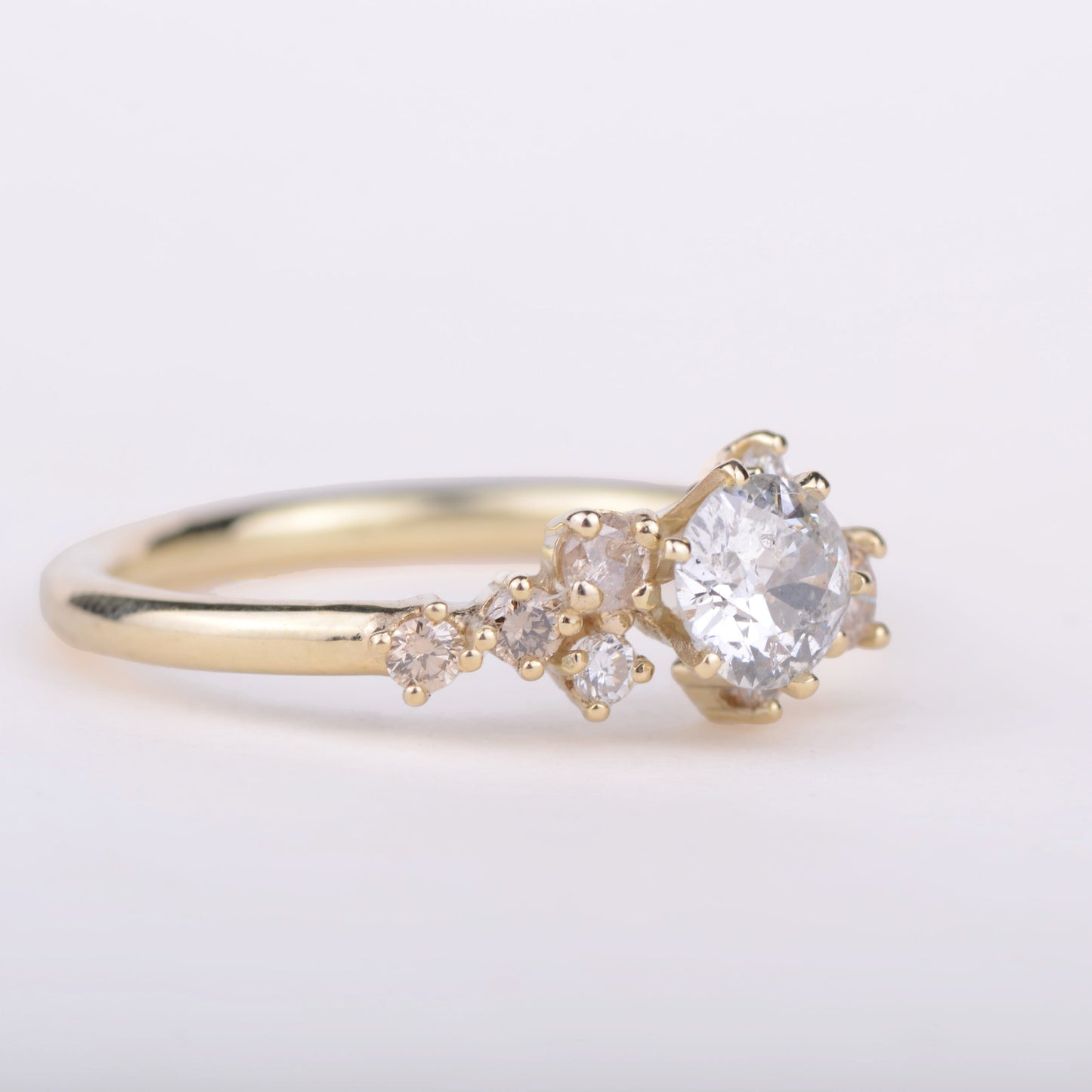 Ring 14k magic number 8