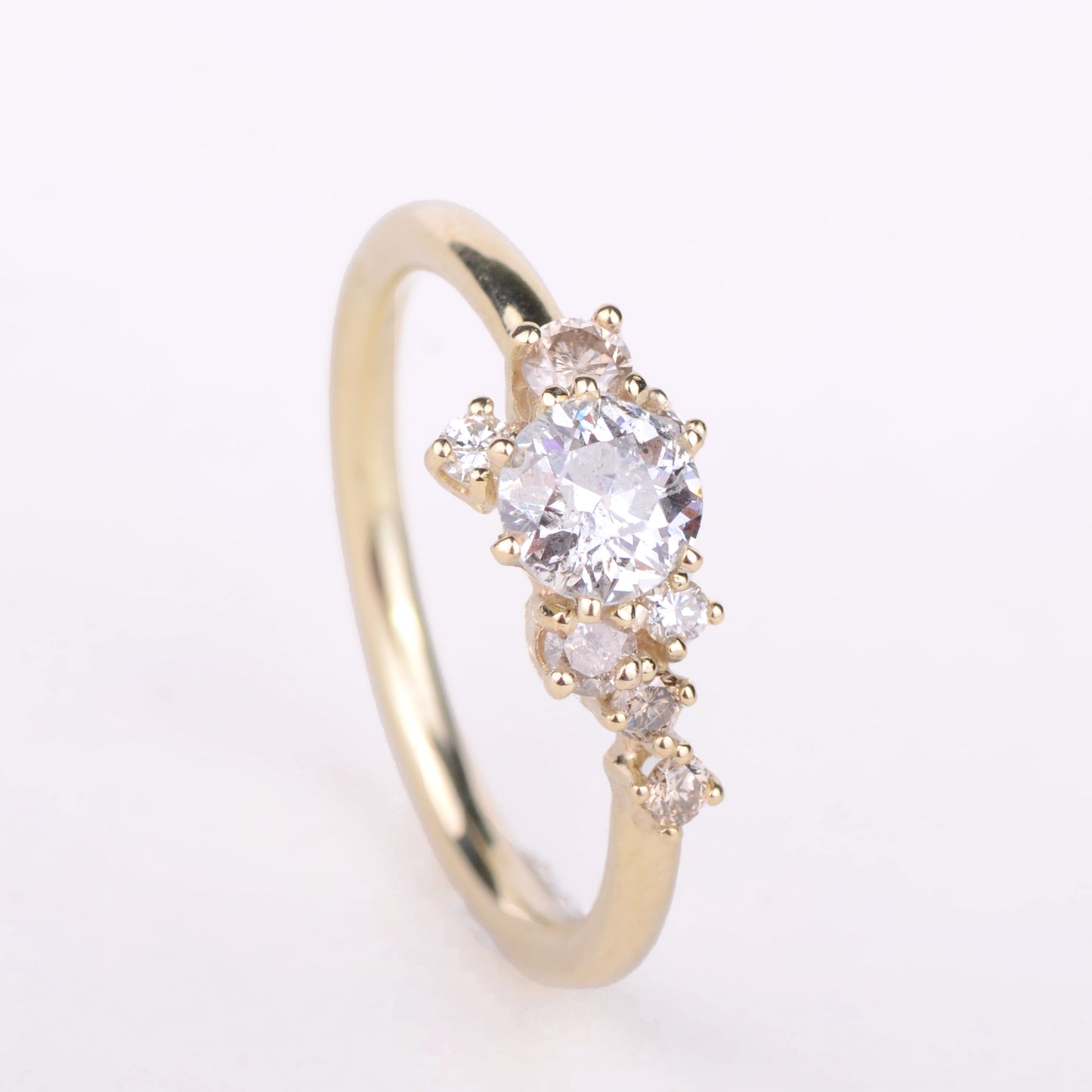 Ring 14k magic number 8
