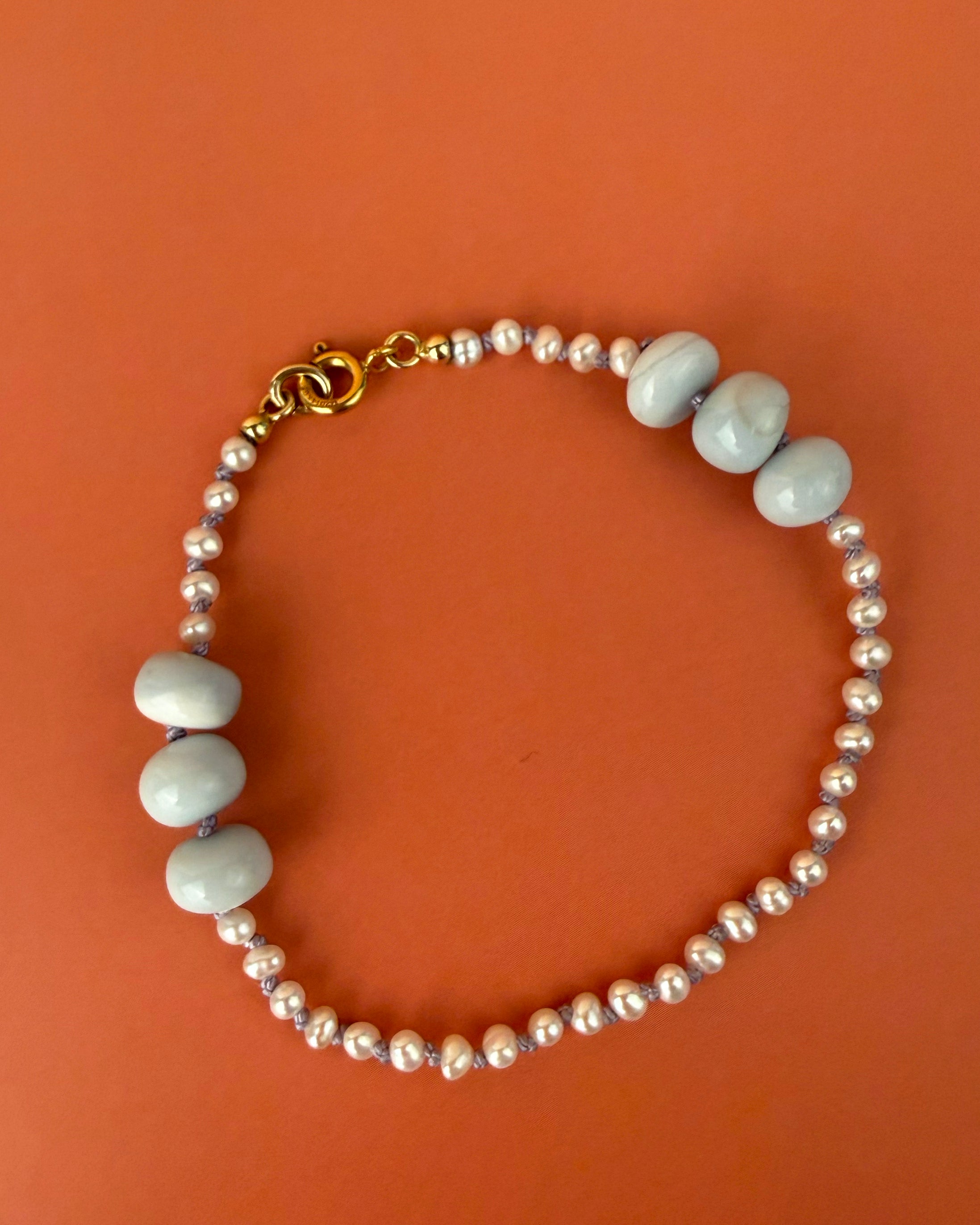Armband blue opal