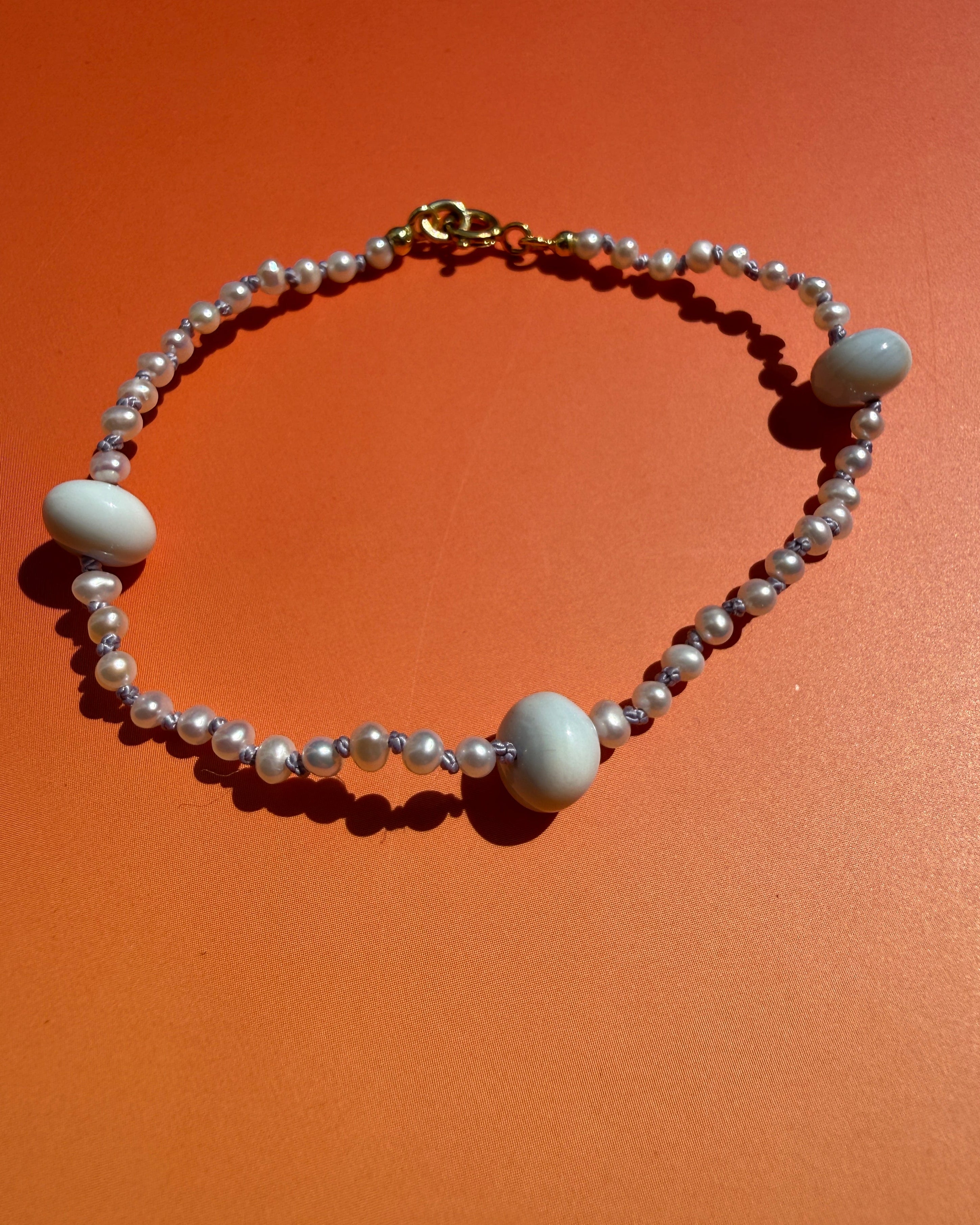 Armband blue opal
