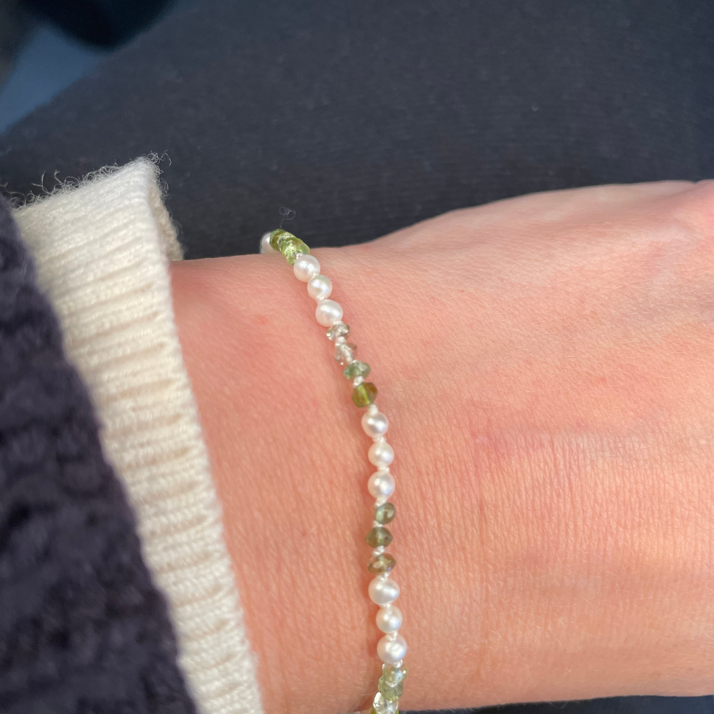 Bracelet 14k watermelon pearls
