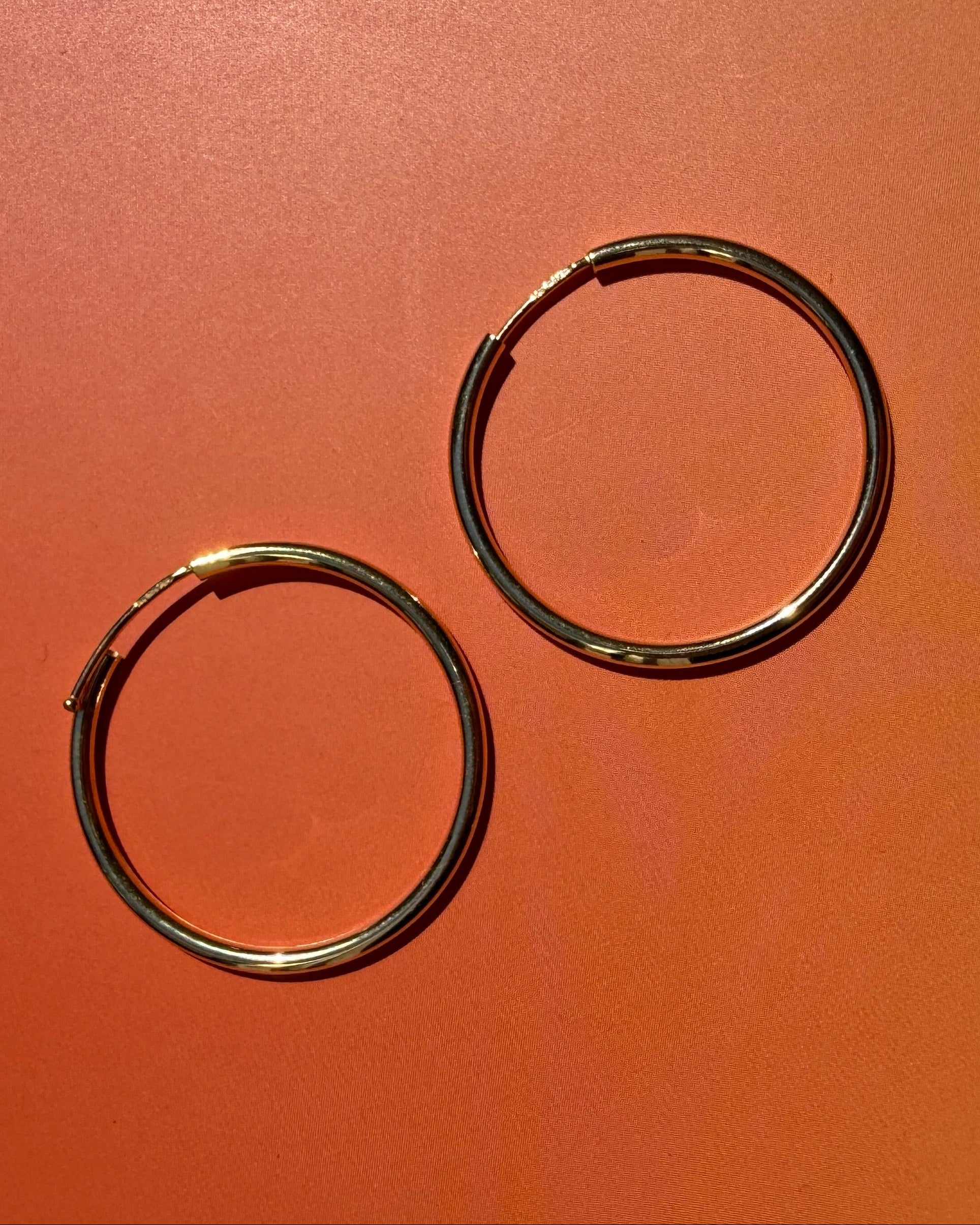 Oorbellen everyday hoops 14k