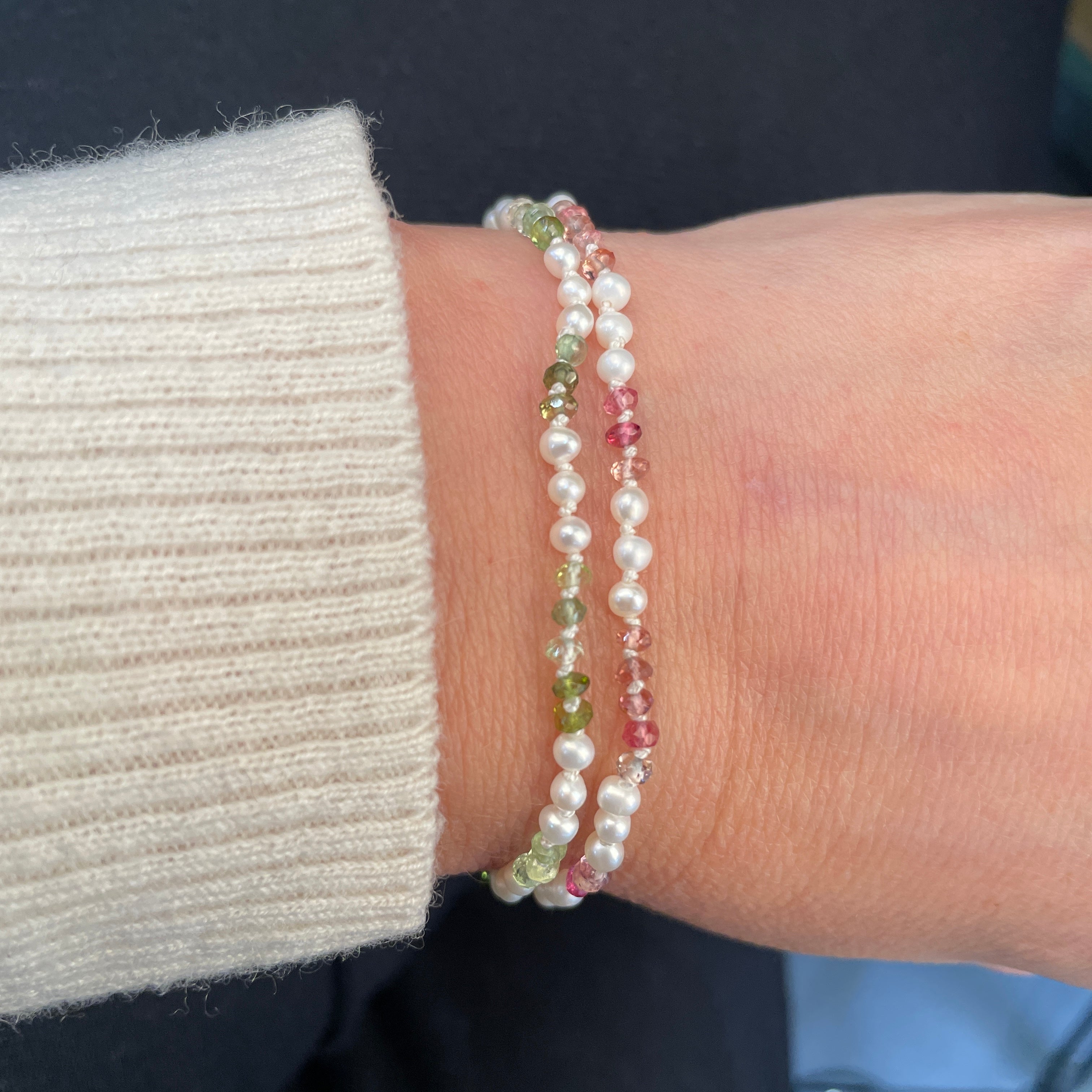 Bracelet 14k watermelon pearls
