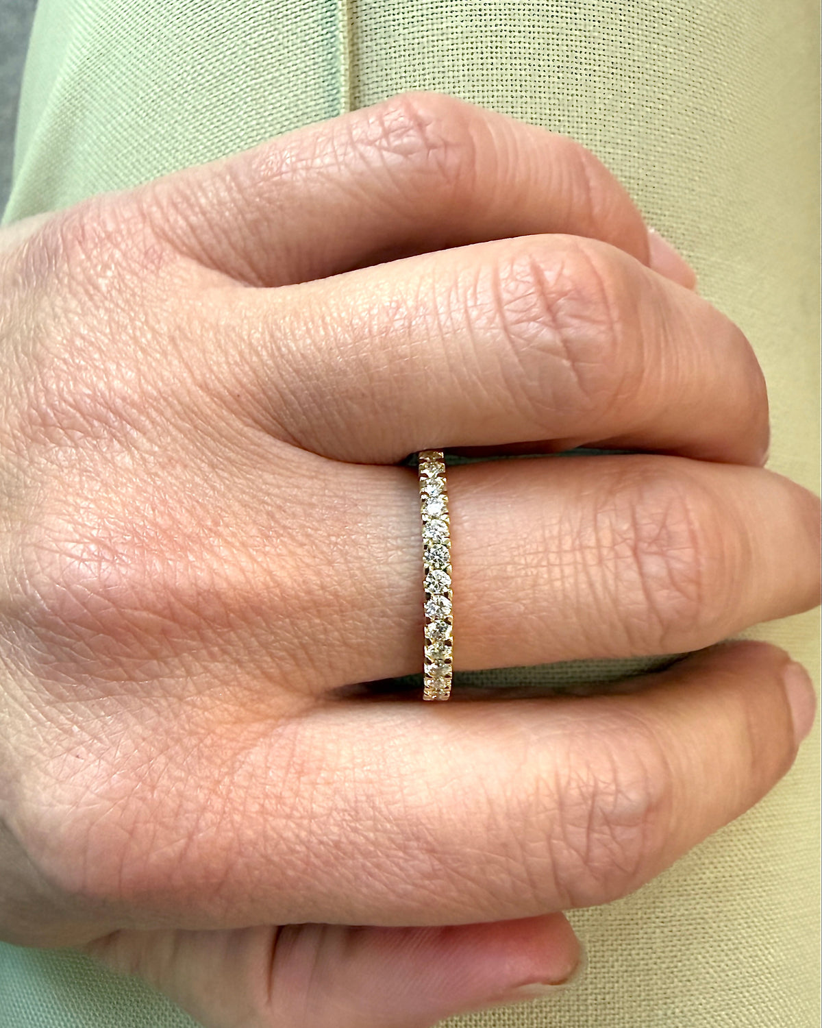 Shine bright alliance ring 14k