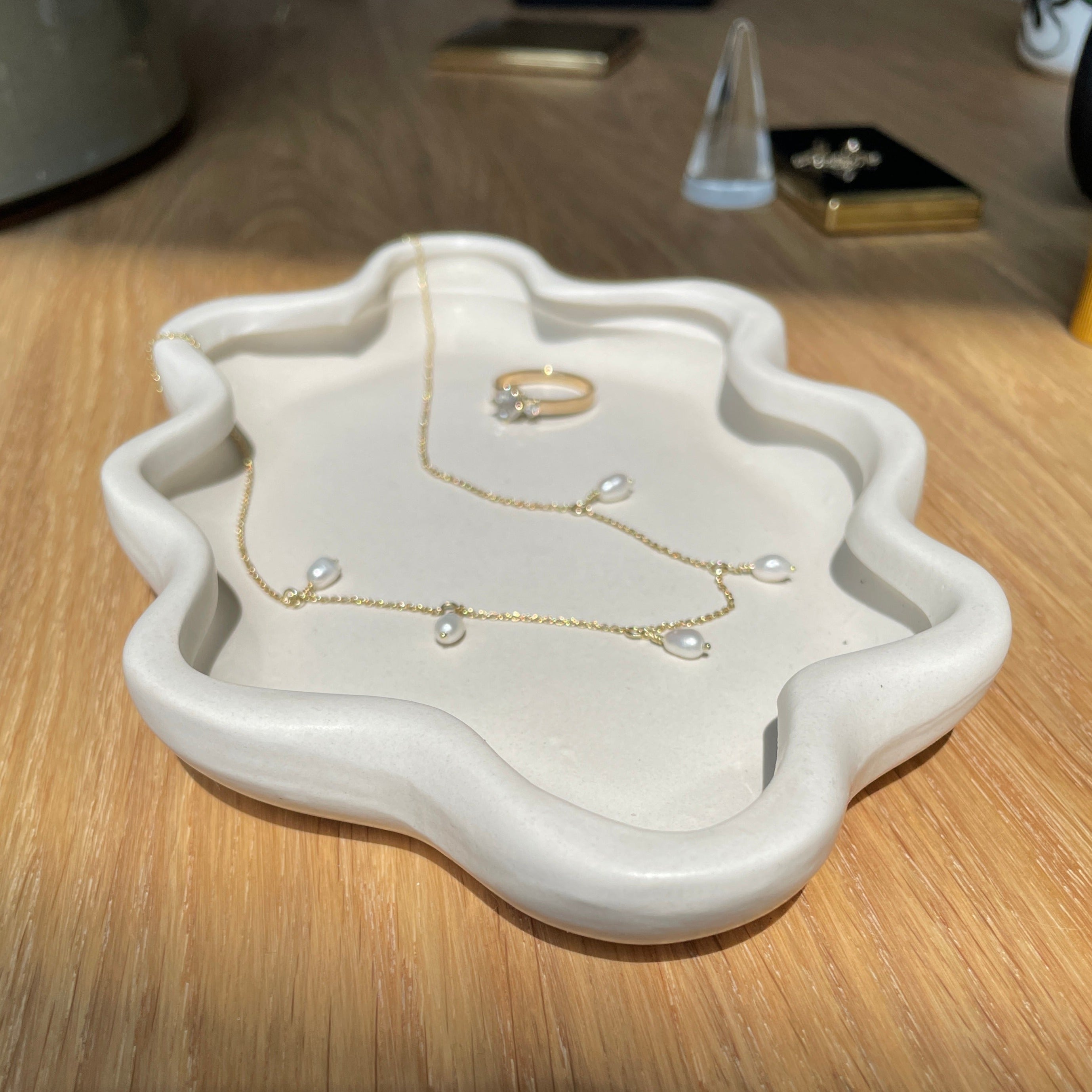 Necklace 14k aquara drop