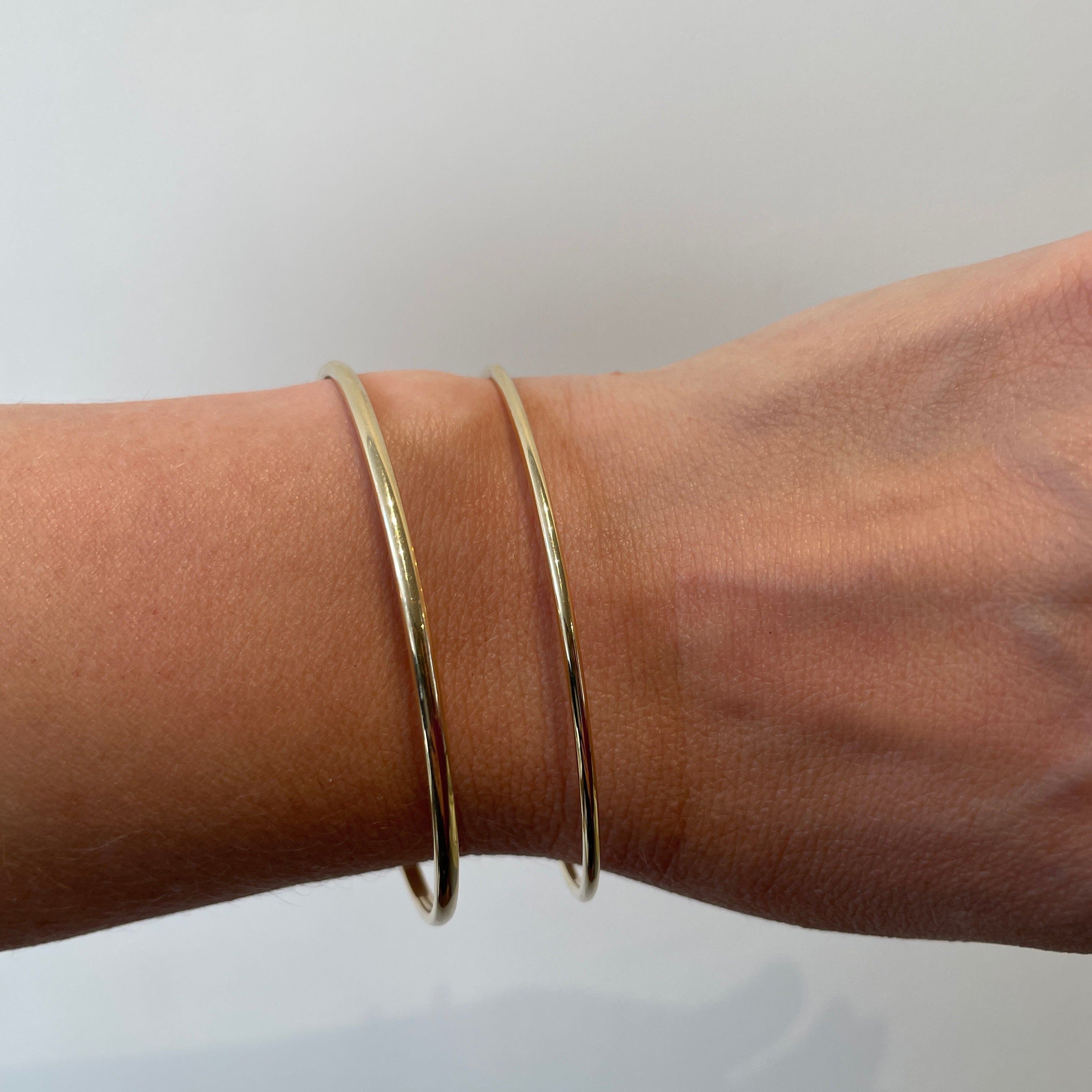 Bracelet 14k bangle
