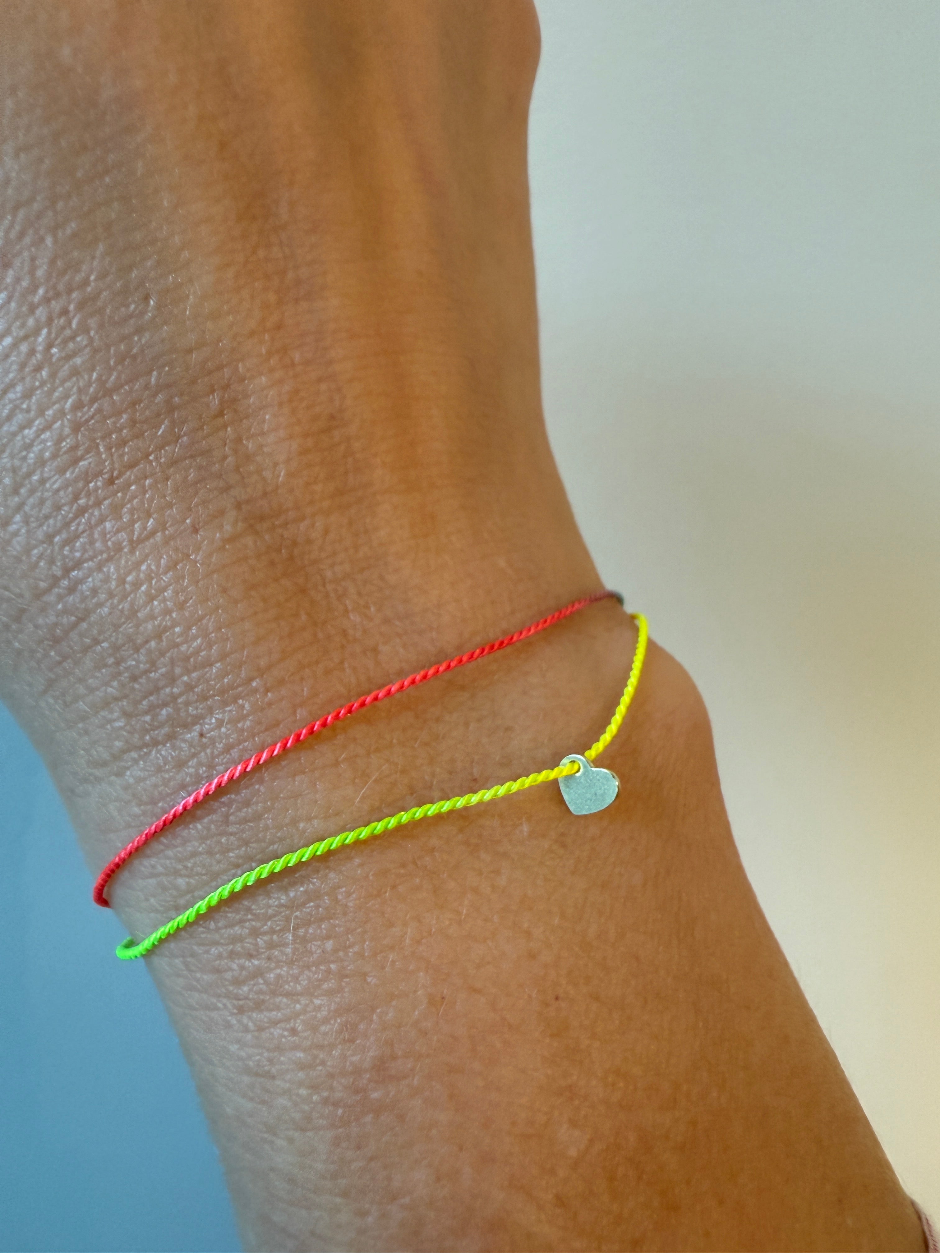 Armband love knot rainbow - gratis
