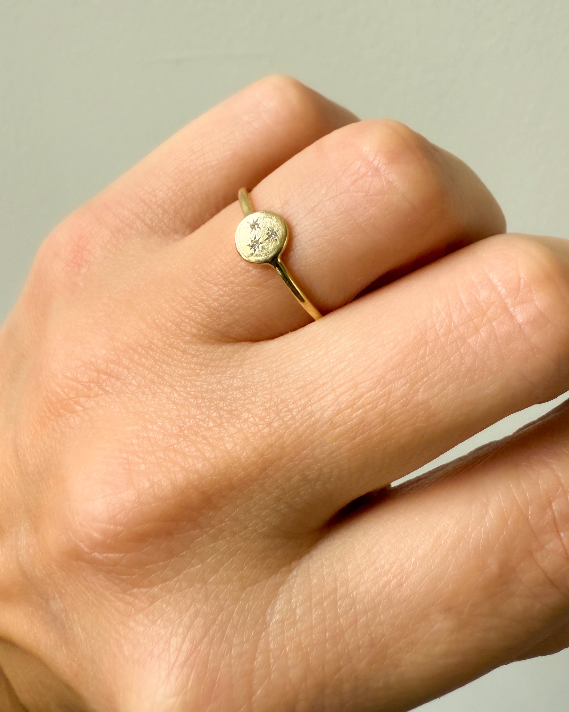 Astro ring 14k