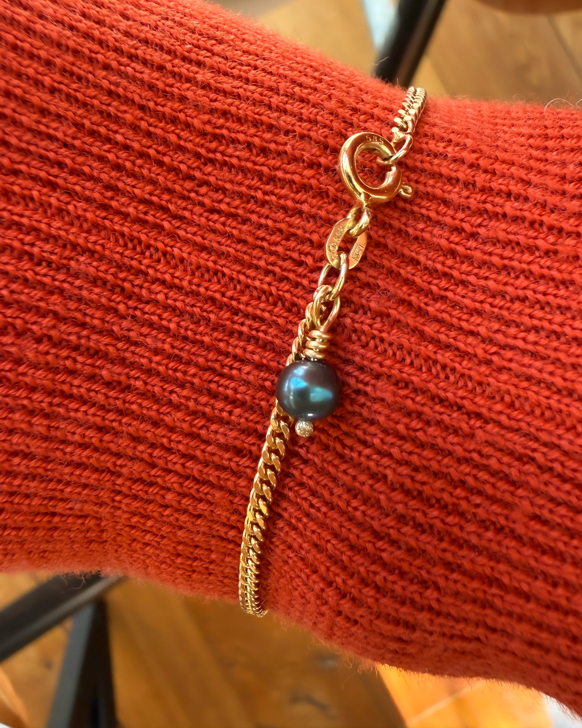 De pompadour armband 14k
