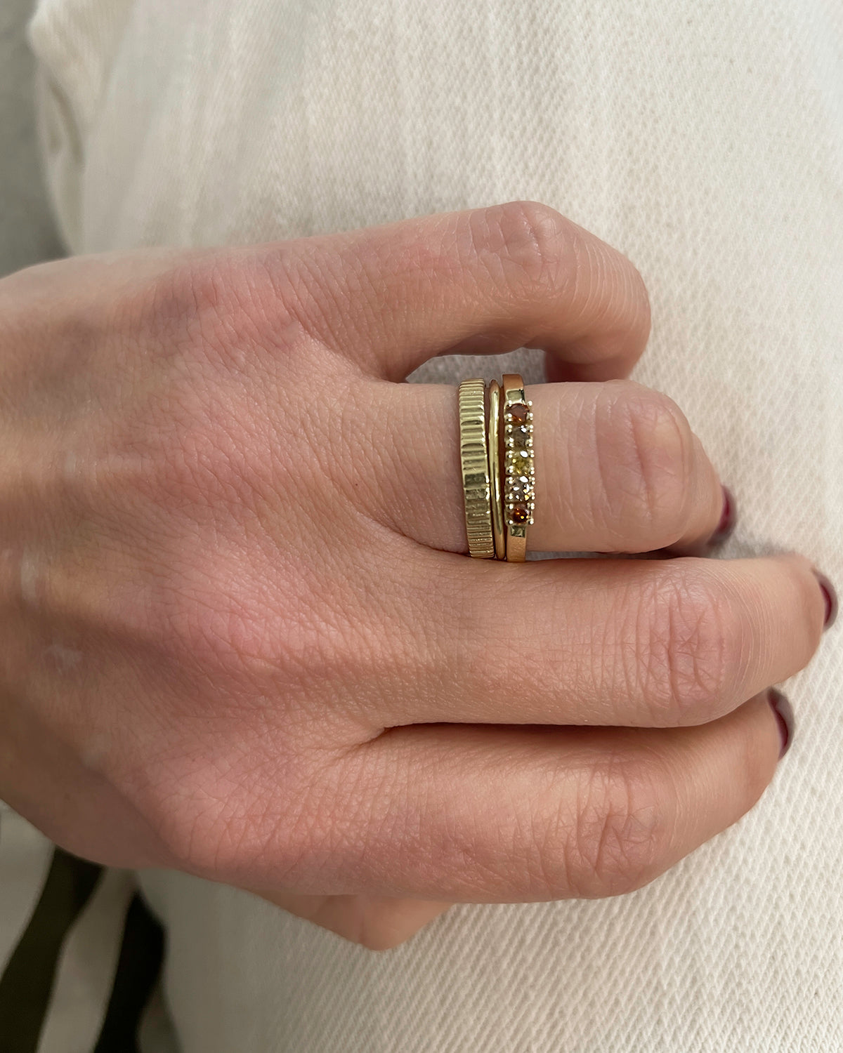 Ring 14k fall diamonds