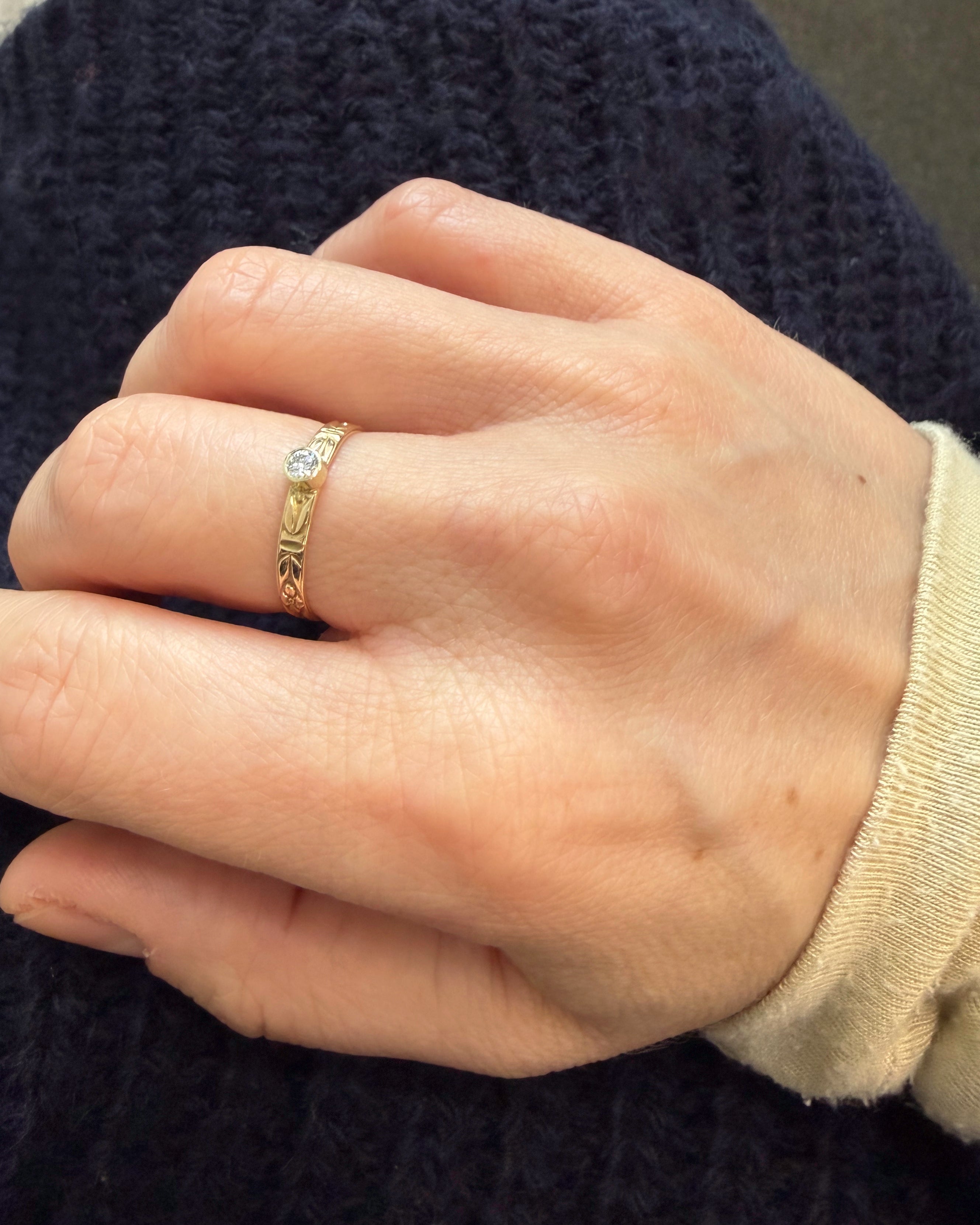 Floral vintage ring 14k