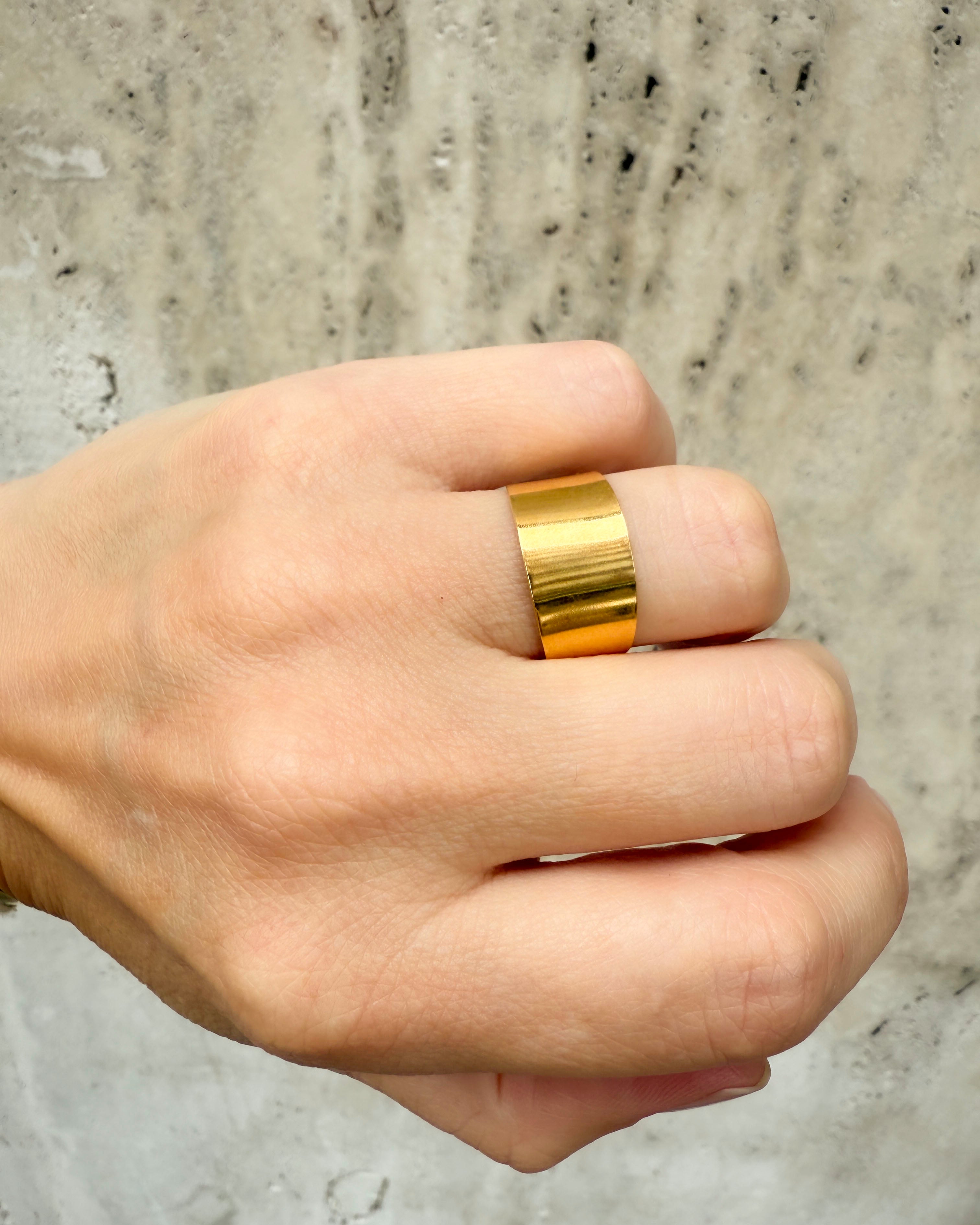 Ring aida