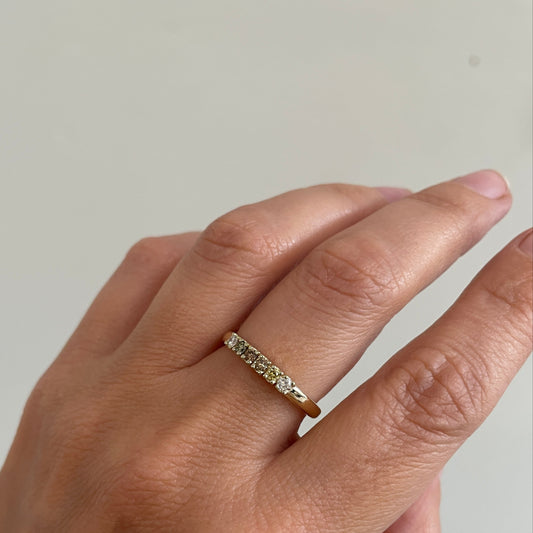 Ring 14k fall diamonds