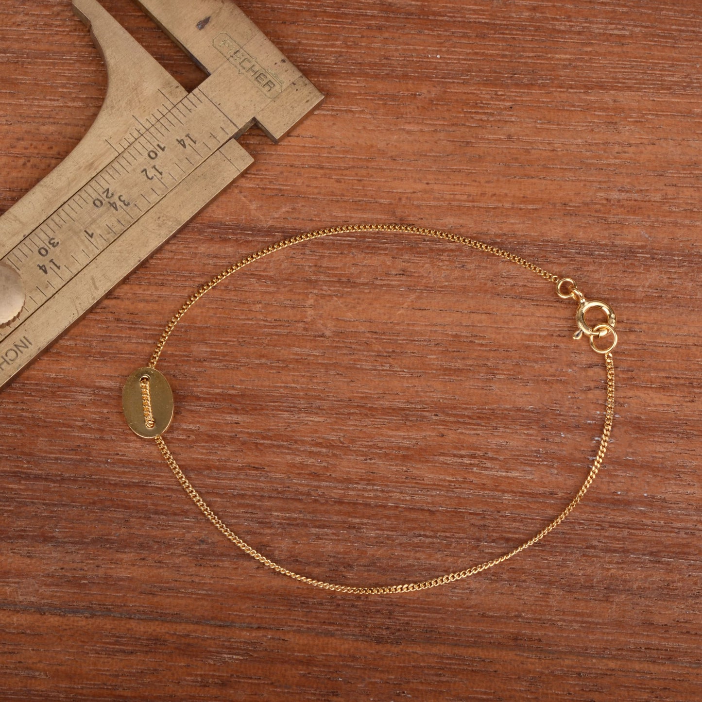 N 25. 9 / 9 armband