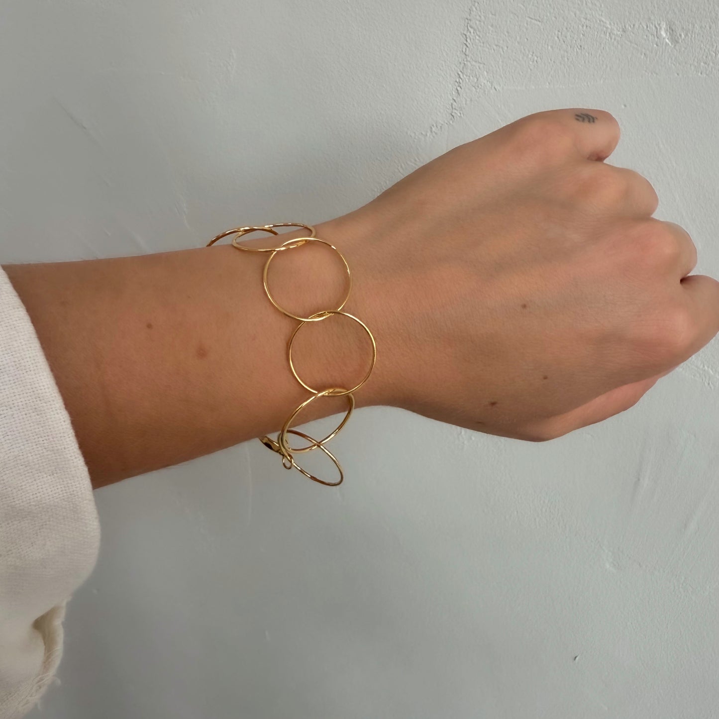 N 37. 3 / 3 armband of ketting