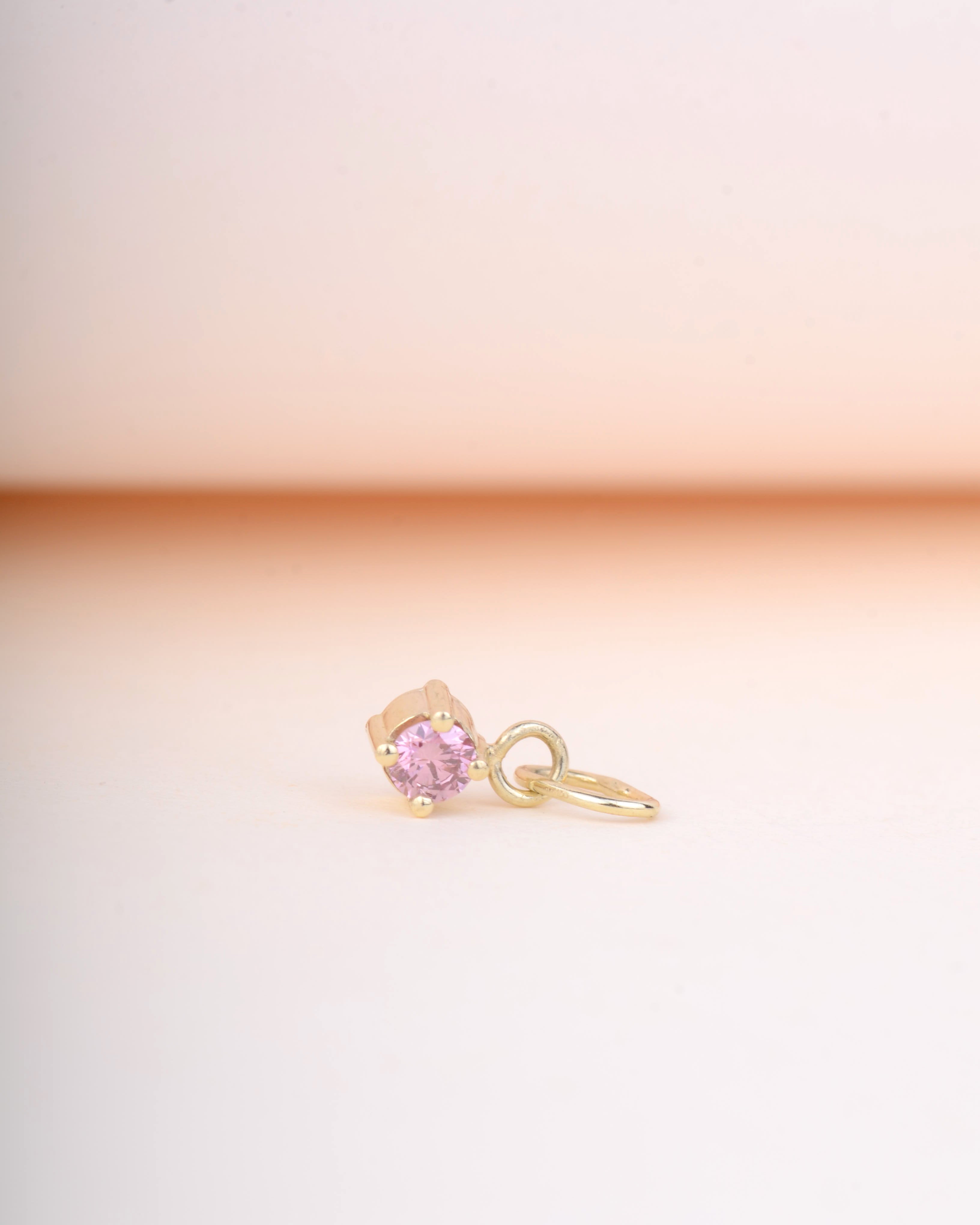 Hanger vivid pink 14k