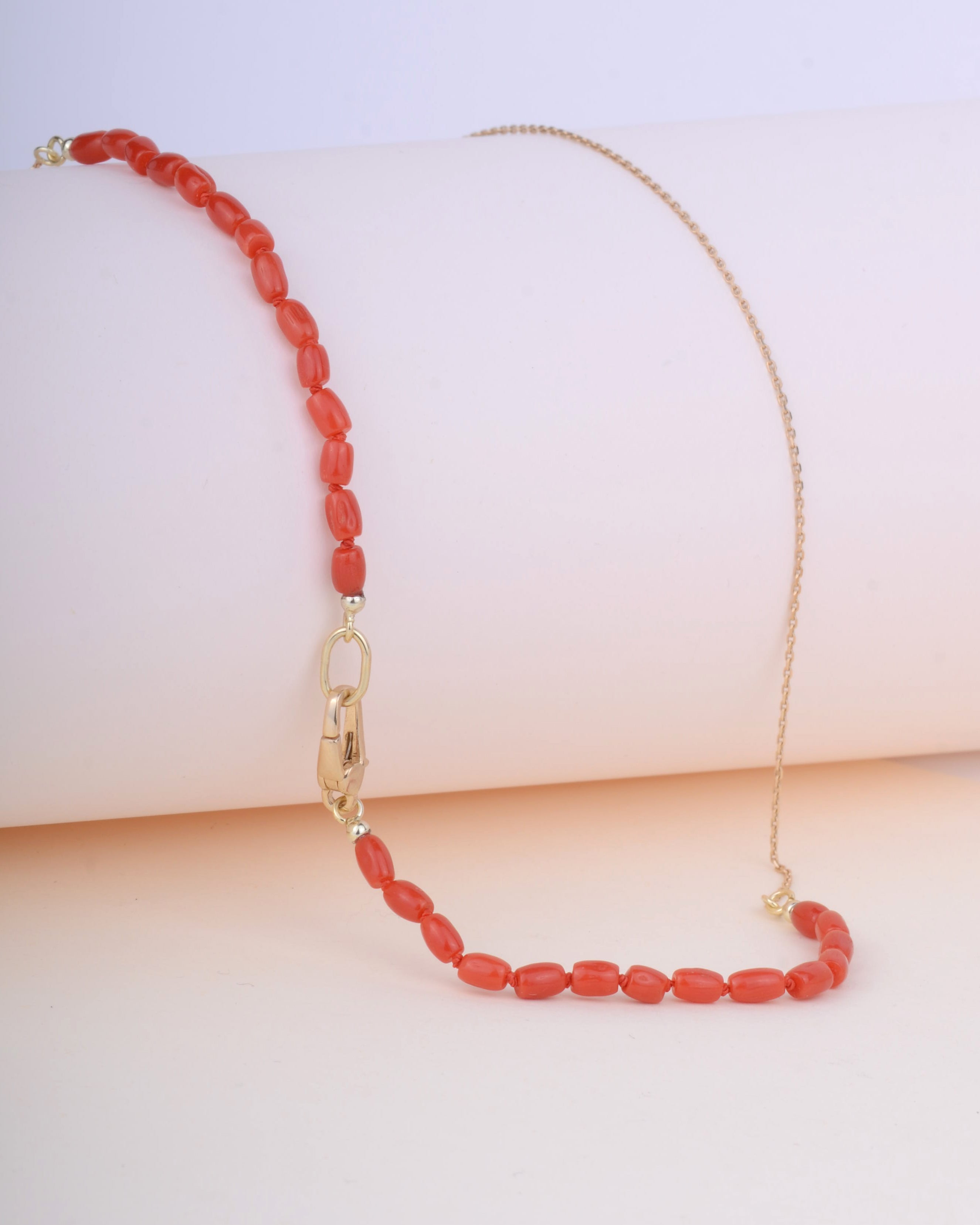 Ketting lady in red 14k