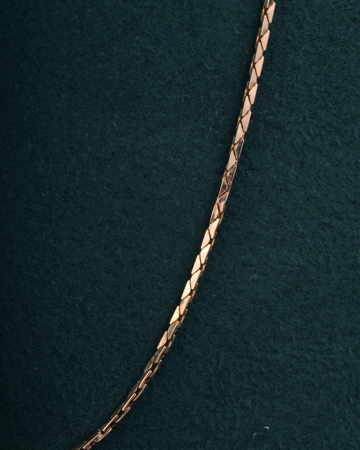 De Lucille Ball ketting 14k
