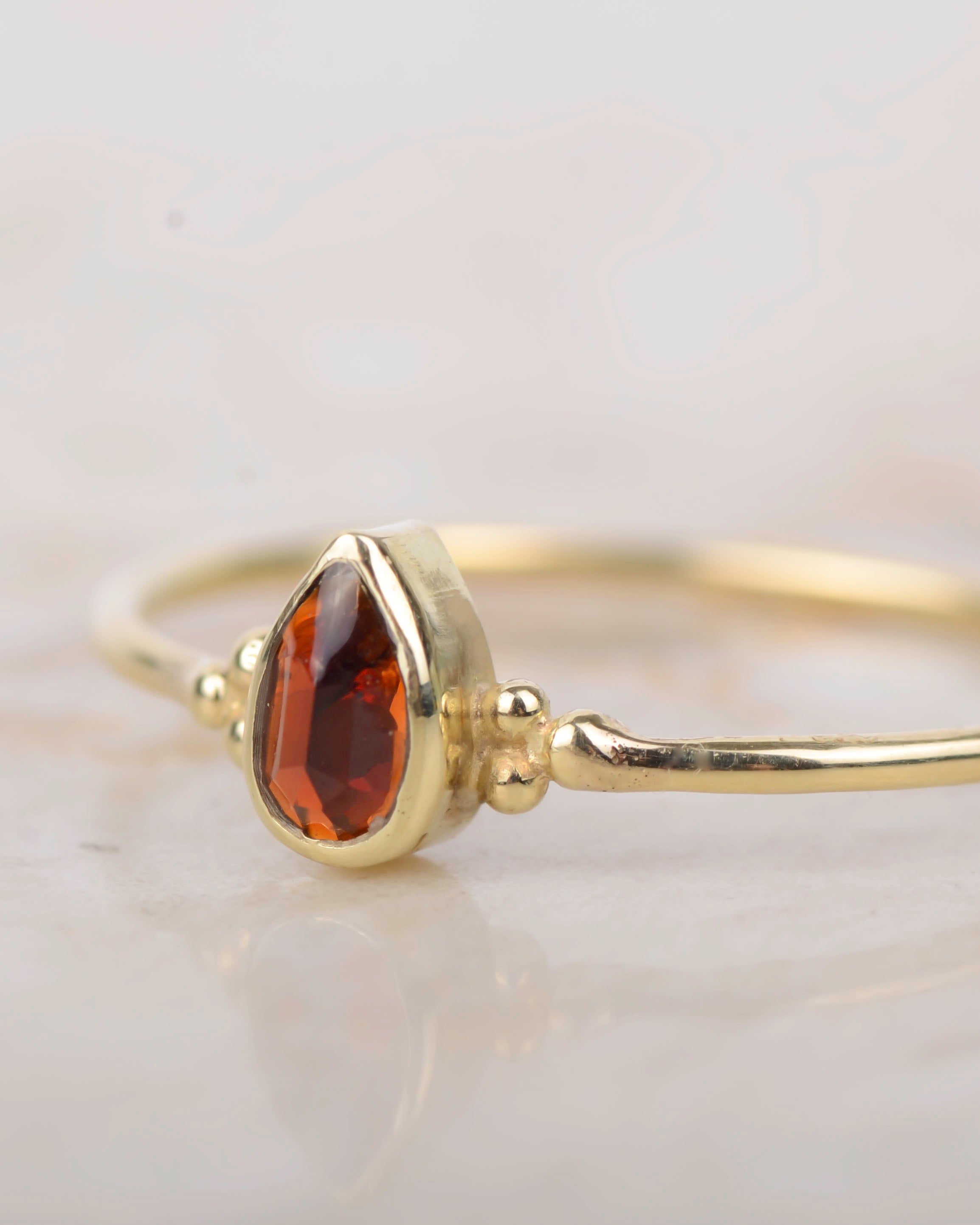 Sirene ring 14k