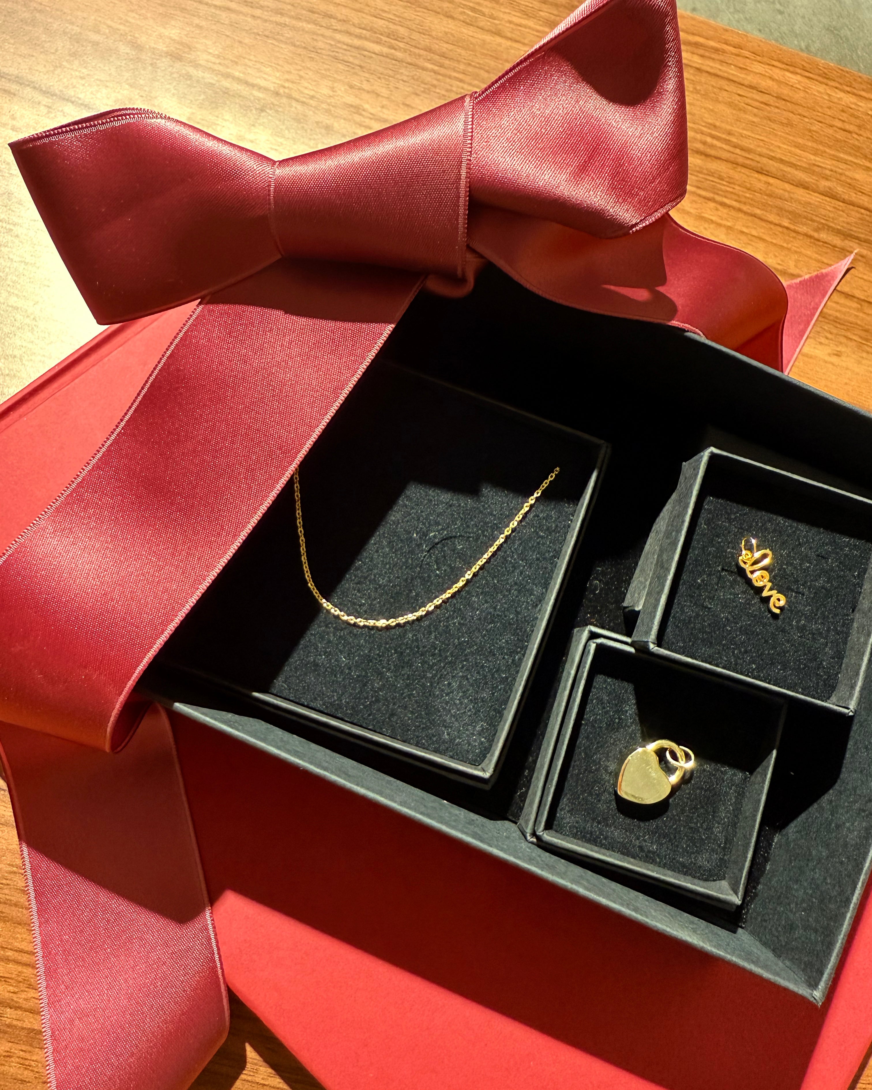 Lucky in love advent giftbox gold-plated