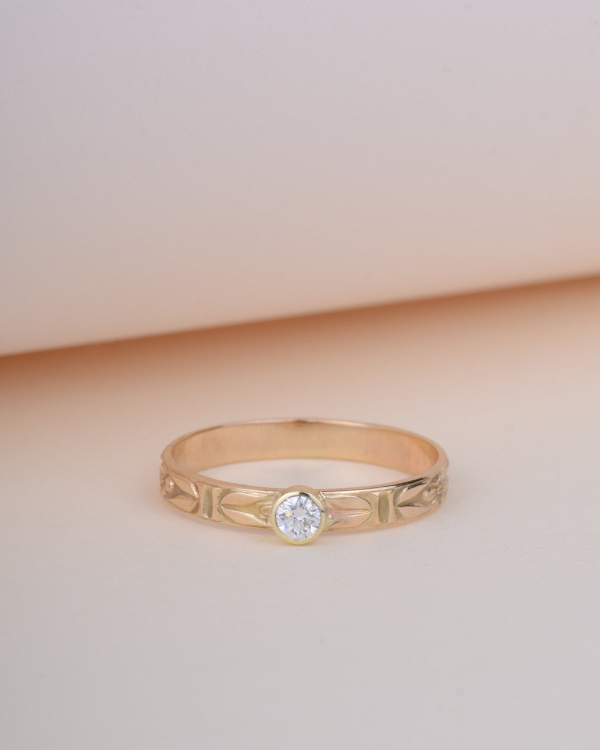 Floral vintage ring 14k