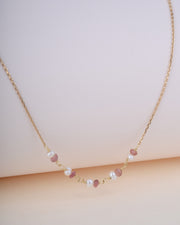 Ketting 14k rough rock & soft pearl