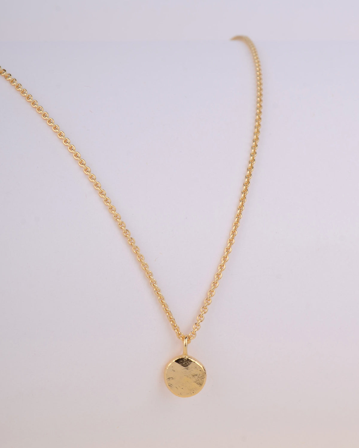 Necklace ancient flat ball