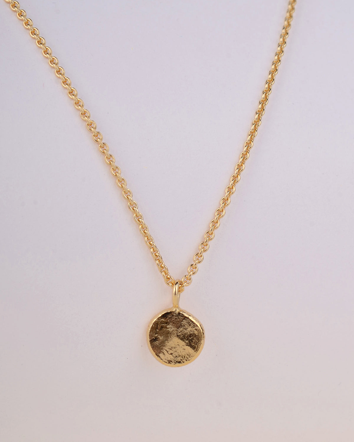 Necklace ancient flat ball