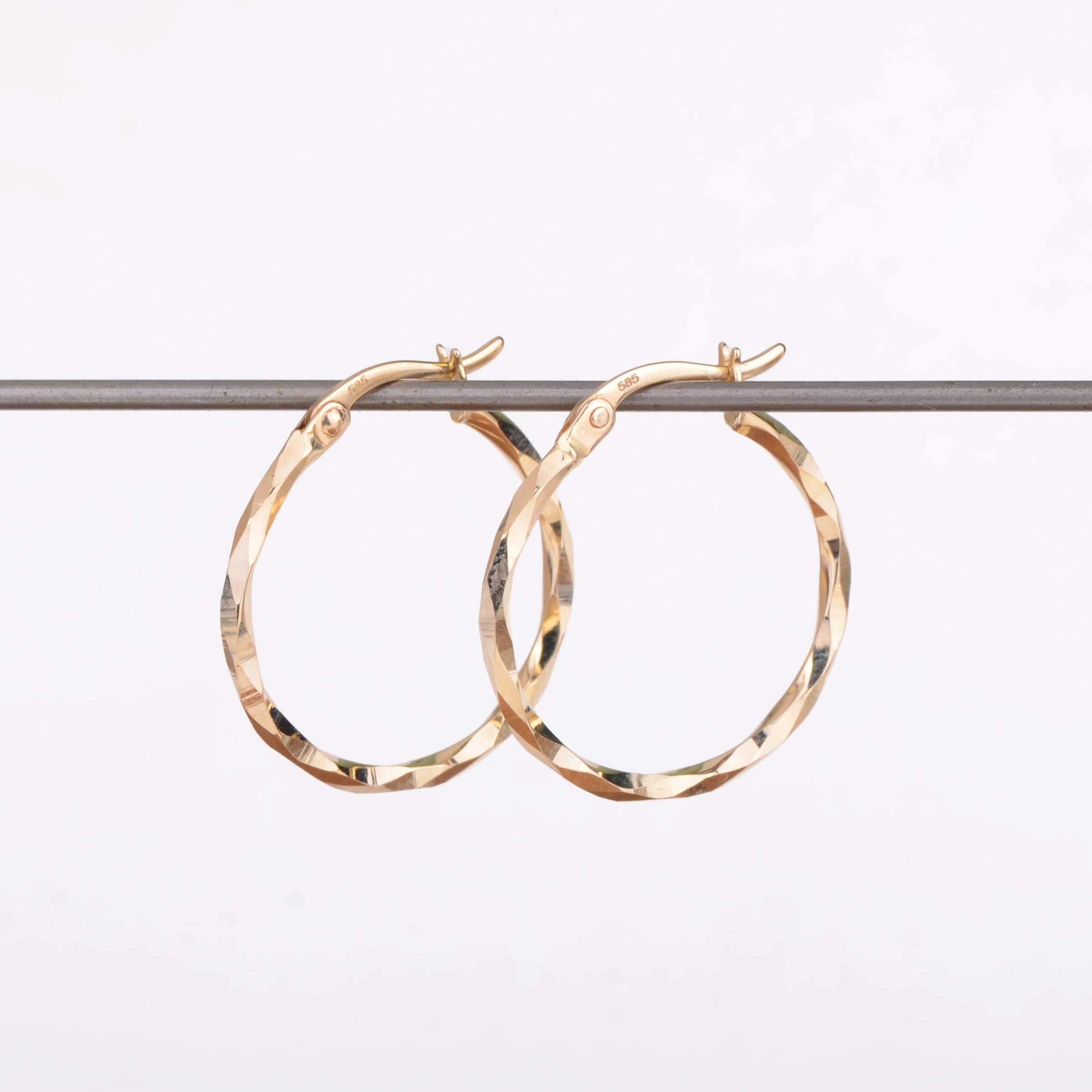 Oorbellen 14k pierrot