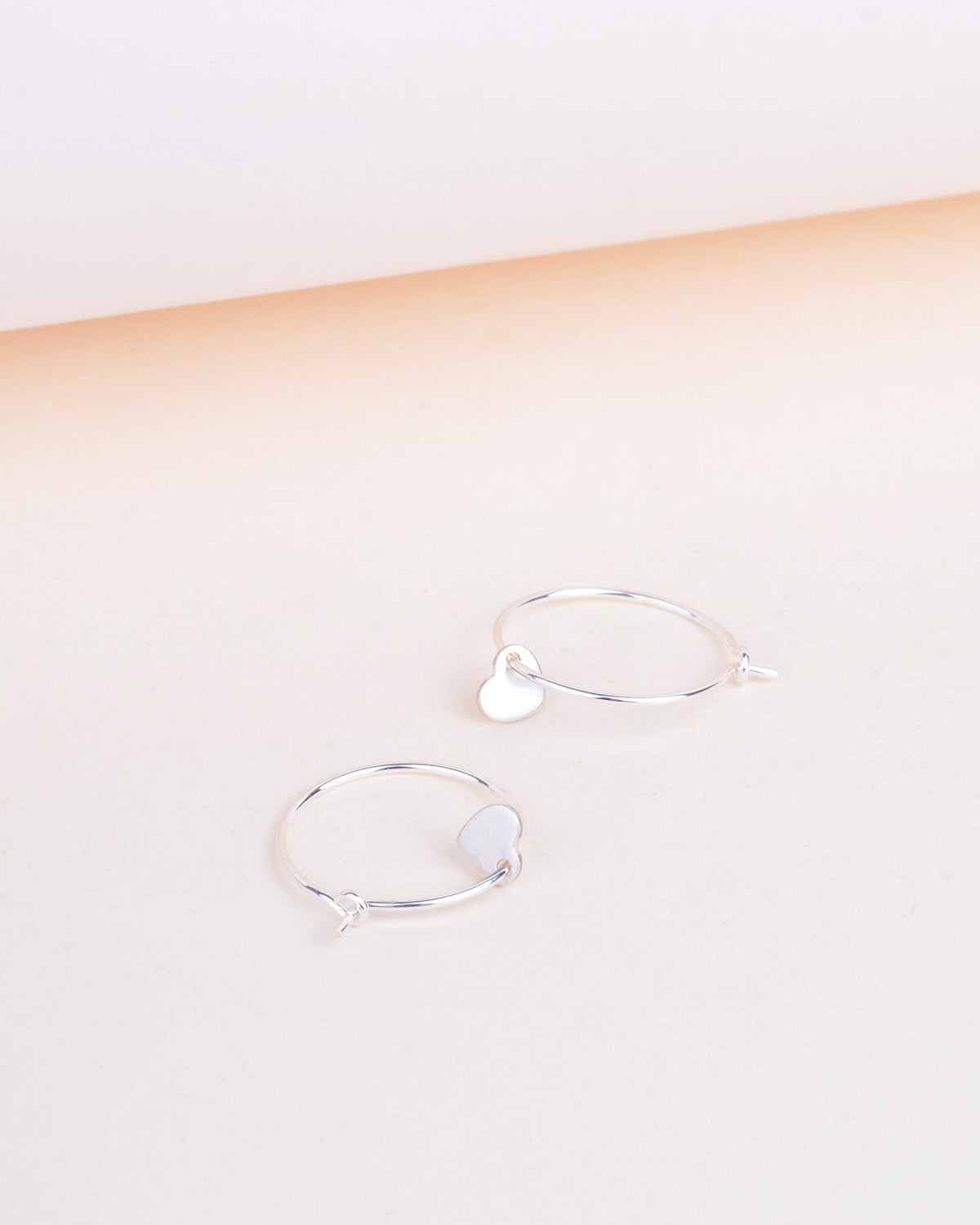 Earrings hoops limited heart