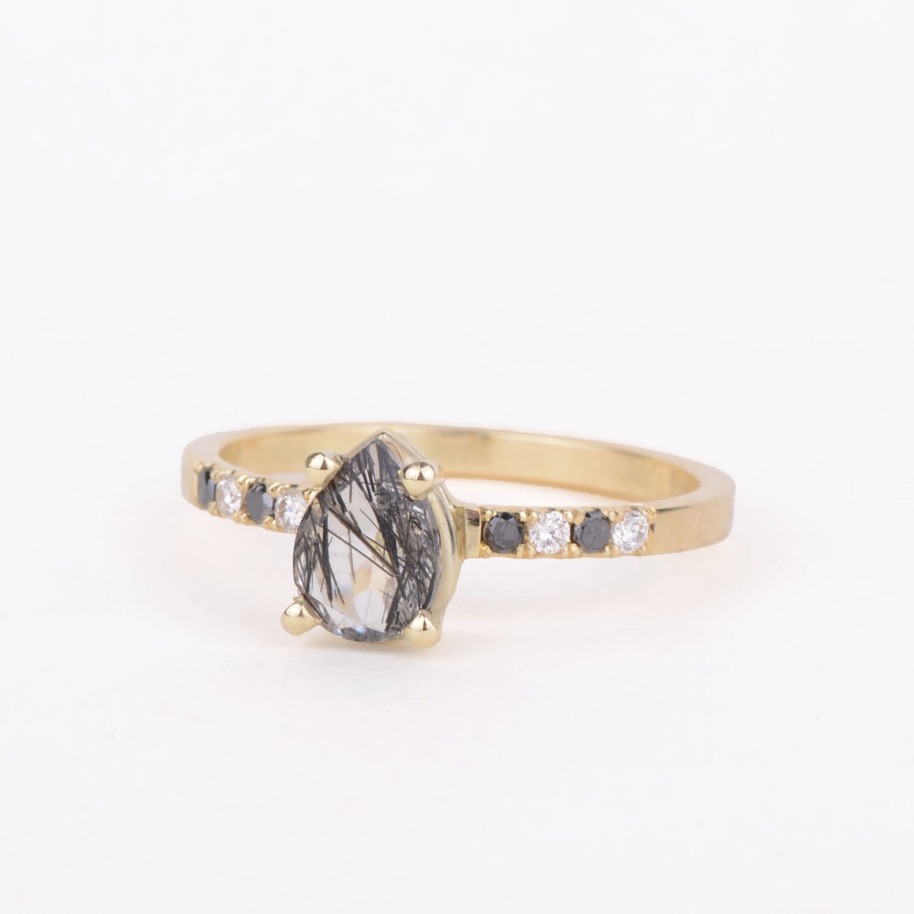 Ring 14k black & white