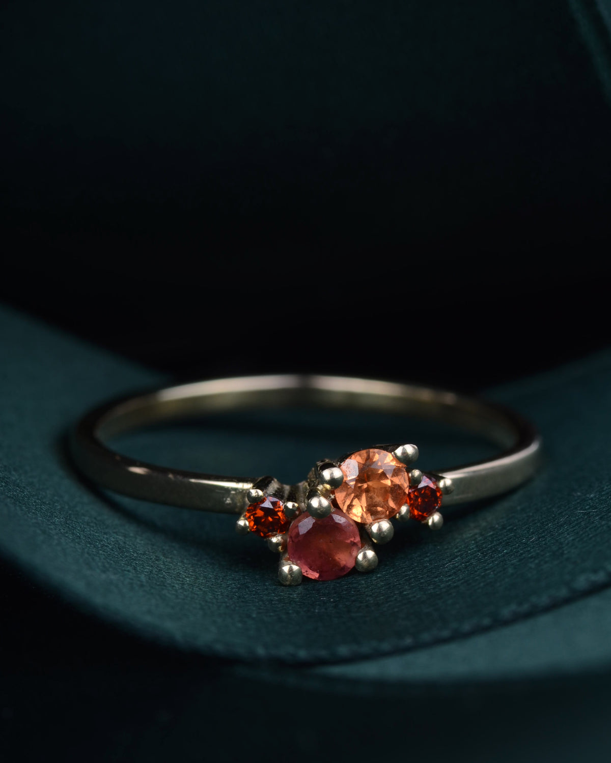 Hazelnut ring 14k