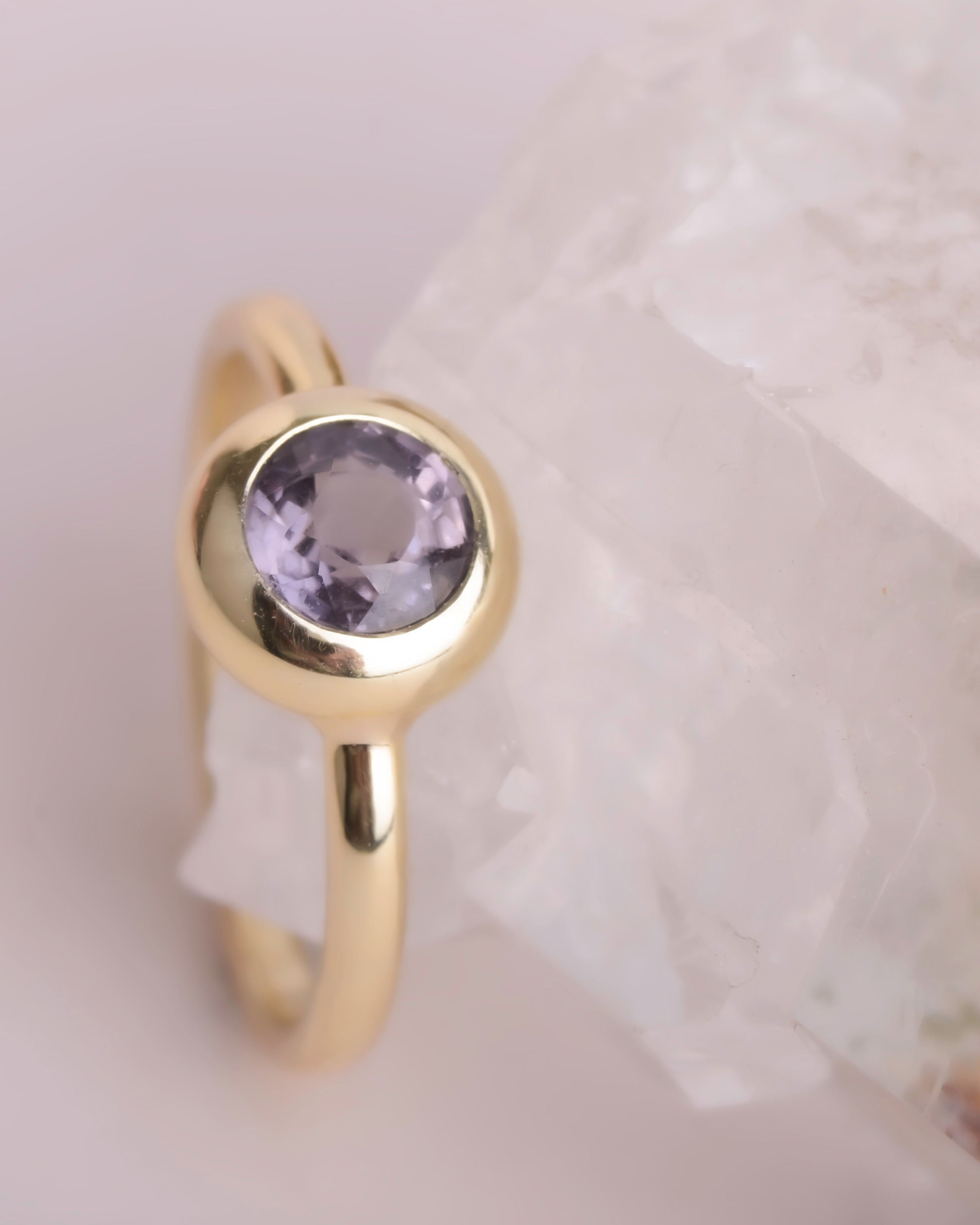 Ring 14k solar spinel