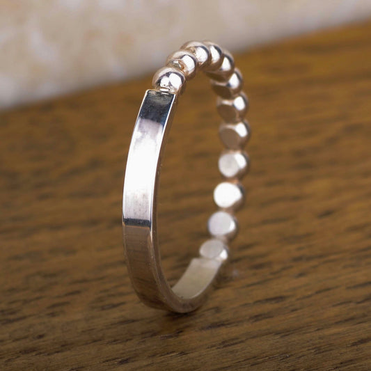 Ring straight pearl