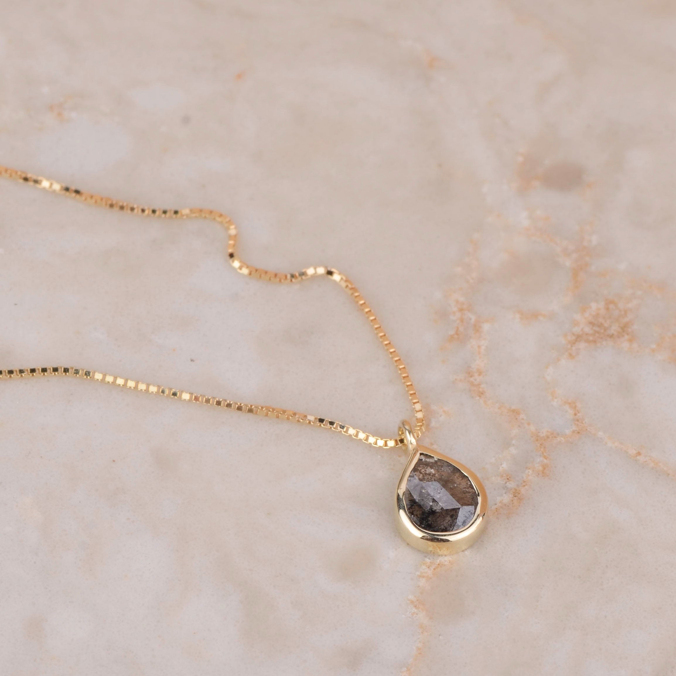 Necklace 14k diamond drop