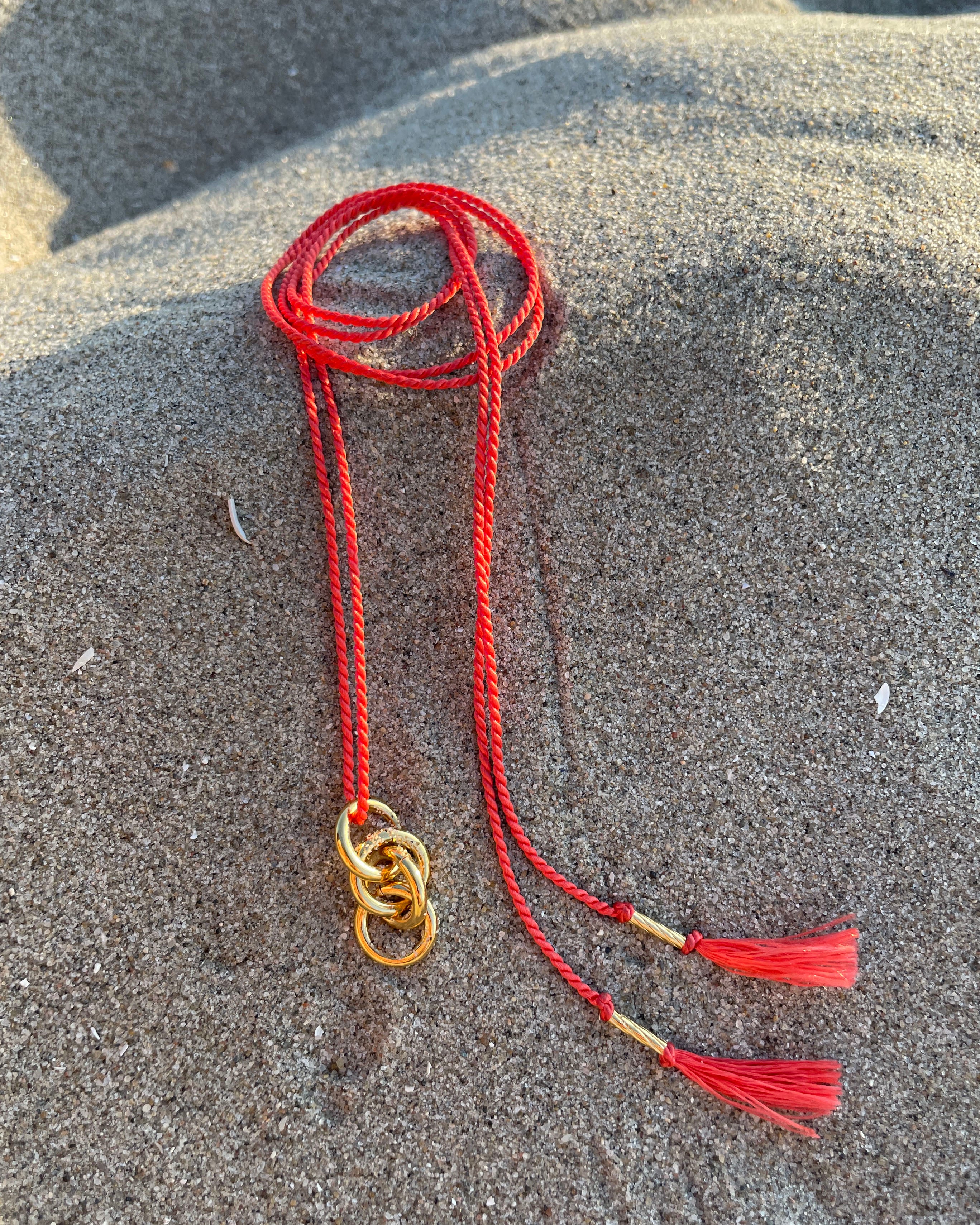 Ketting tie the knot