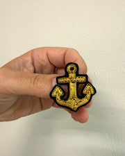 Broche gold anchor
