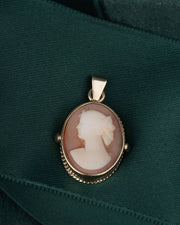 De Eleanor Roosevelt hanger 14k