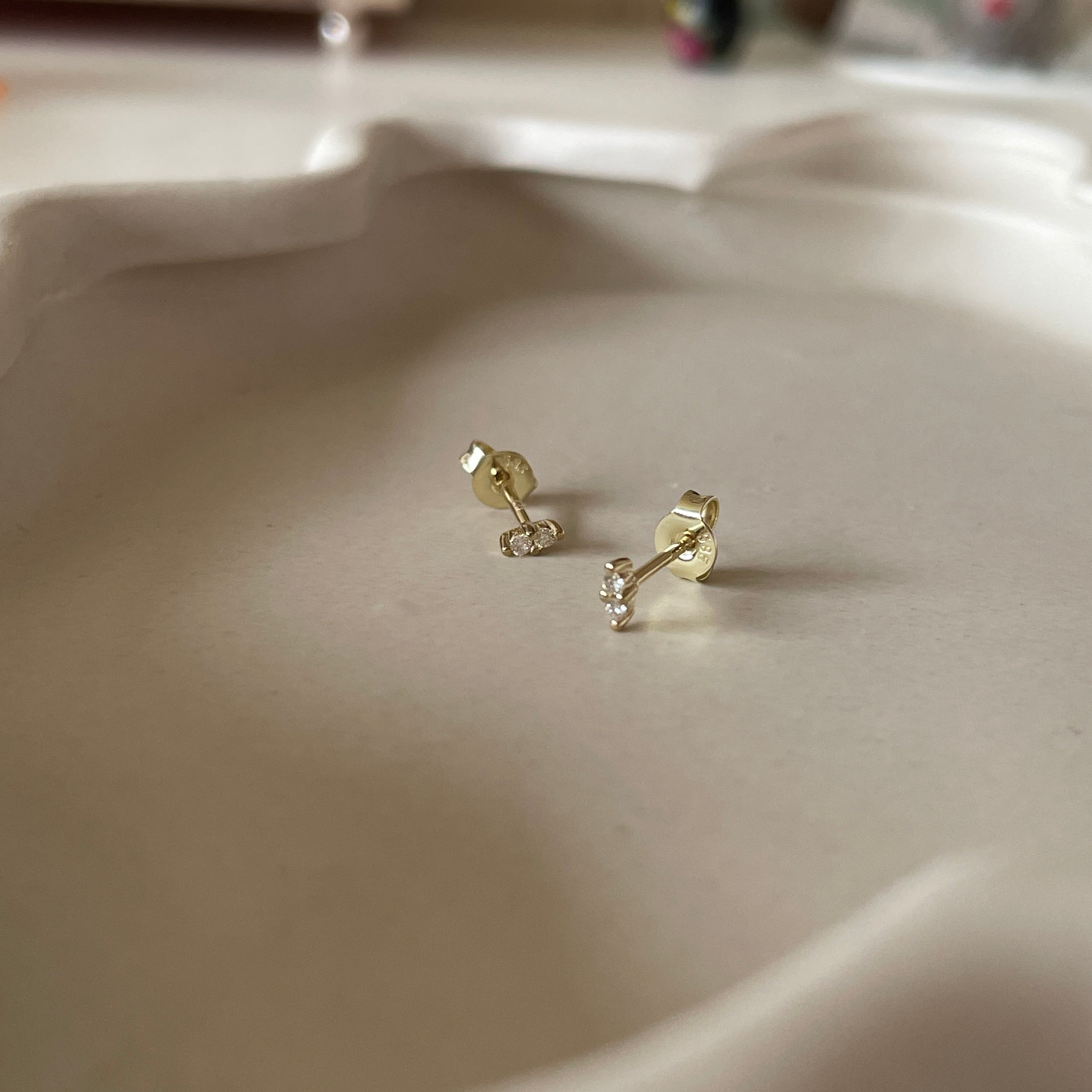 Oorbellen 14k double diamond studs