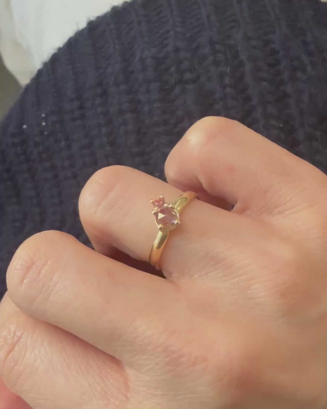 Video laden: Ring pink duet 14k