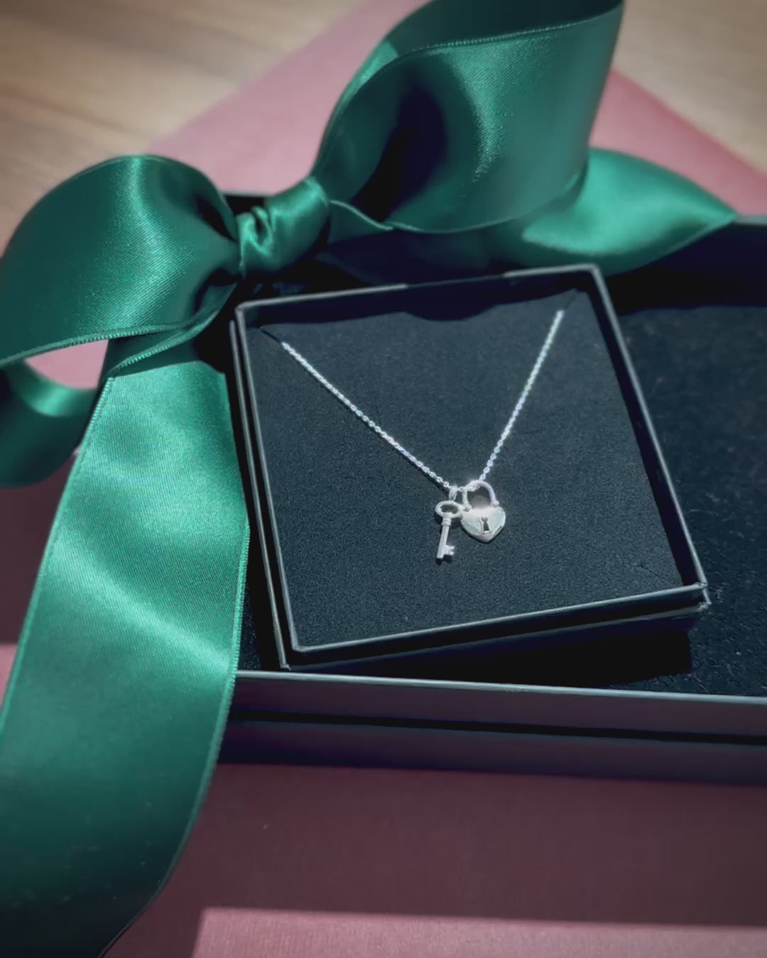 Video laden: Unlock your love advent giftbox zilver
