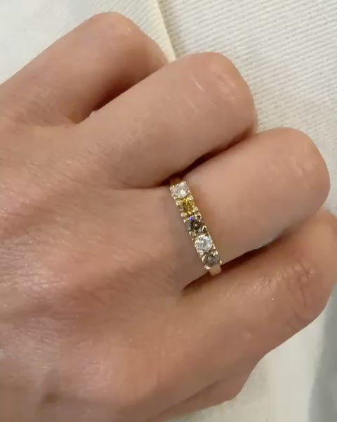 Load video: Ring 14k three in a row