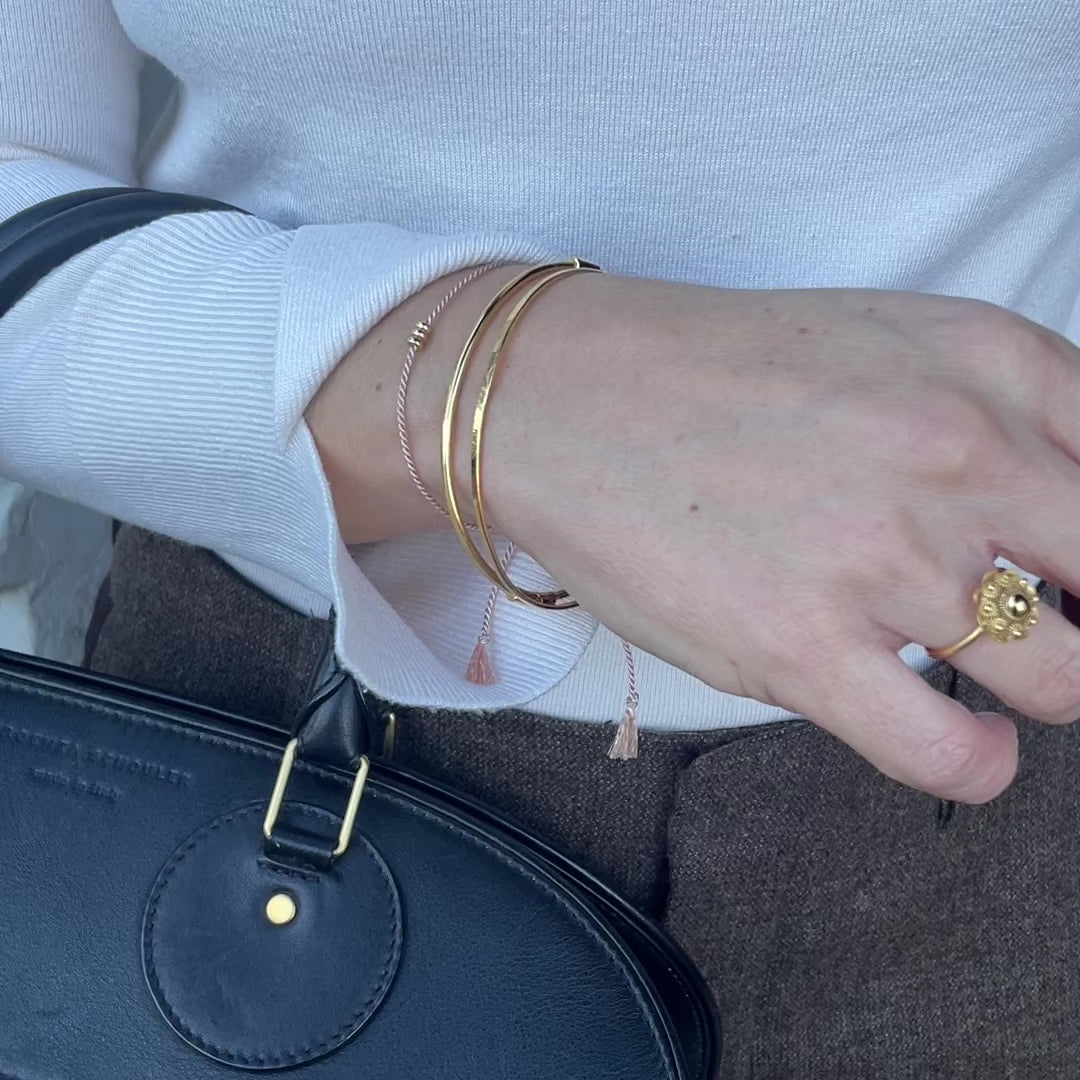 Load video: Bracelet trinity